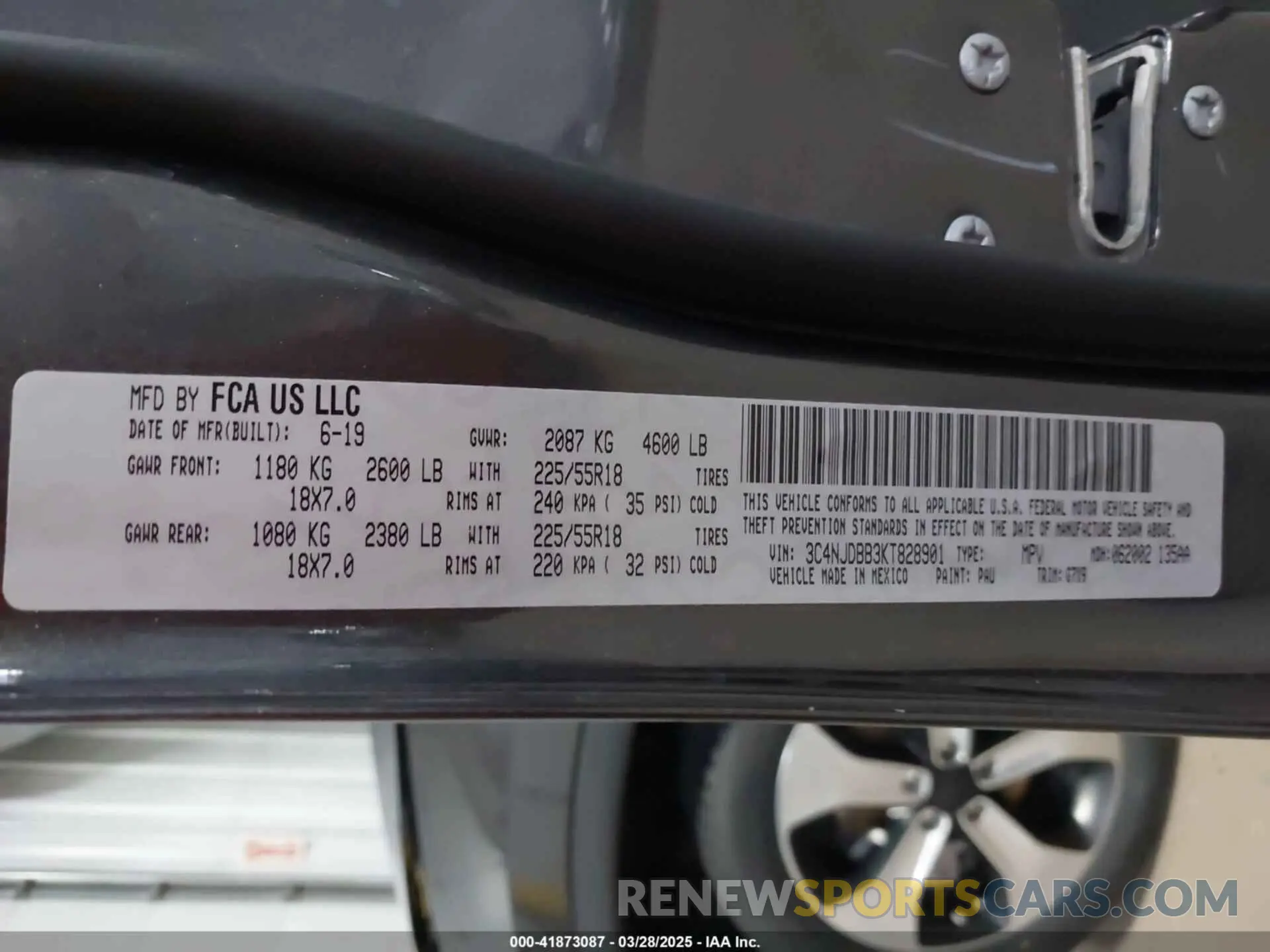 9 fotografías del automóvil dañado 3C4NJDBB3KT828901 JEEP COMPASS 2019