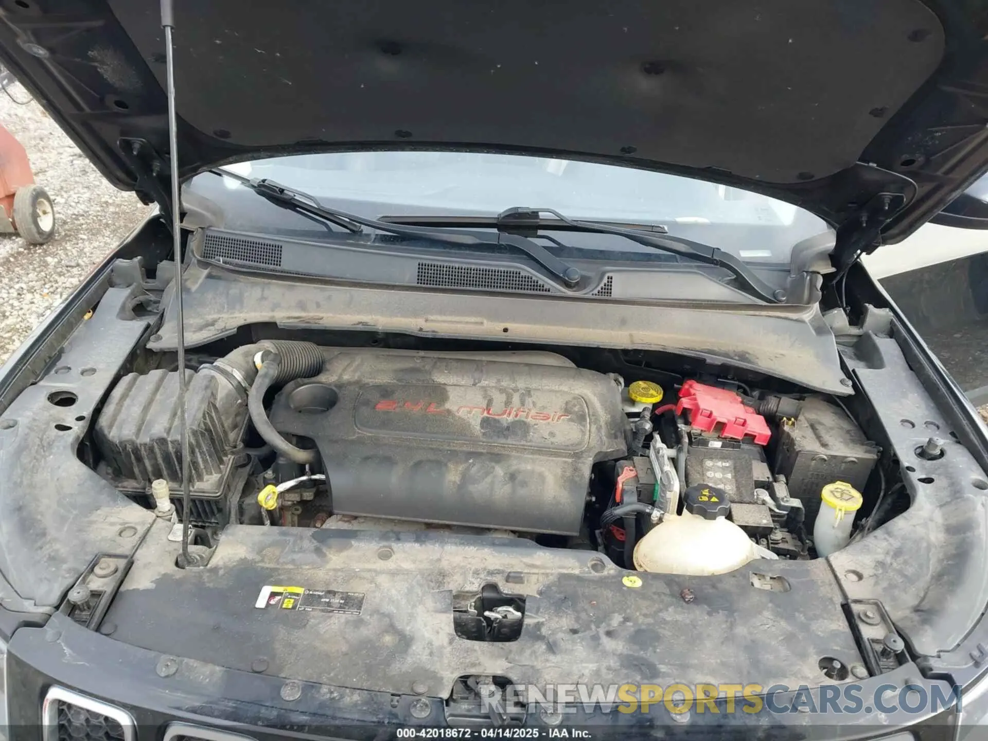 10 fotografías del automóvil dañado 3C4NJDBB4KT733568 JEEP COMPASS 2019