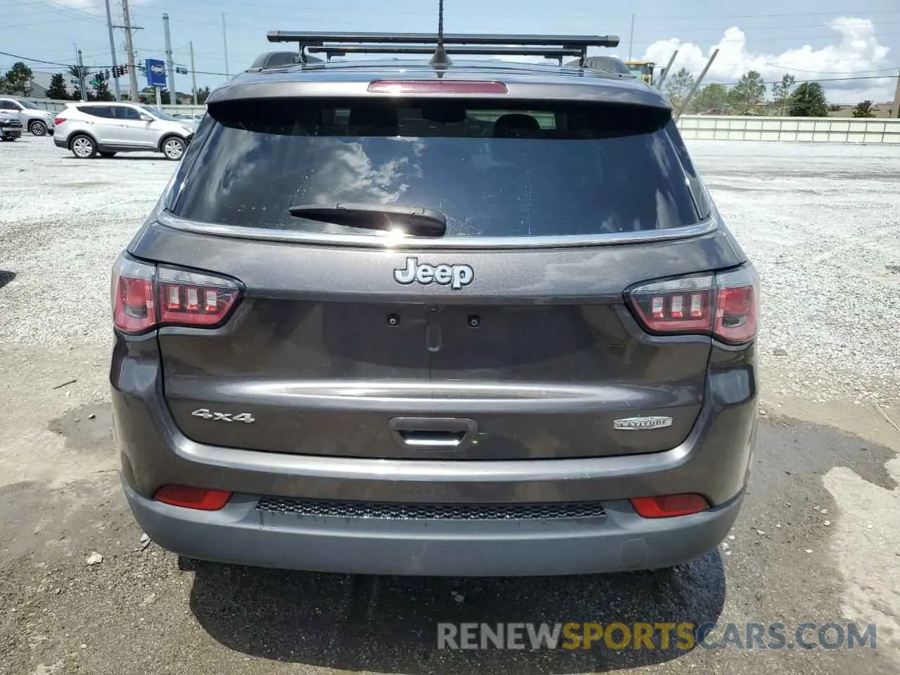 6 fotografías del automóvil dañado 3C4NJDBB6KT650403 JEEP COMPASS 2019