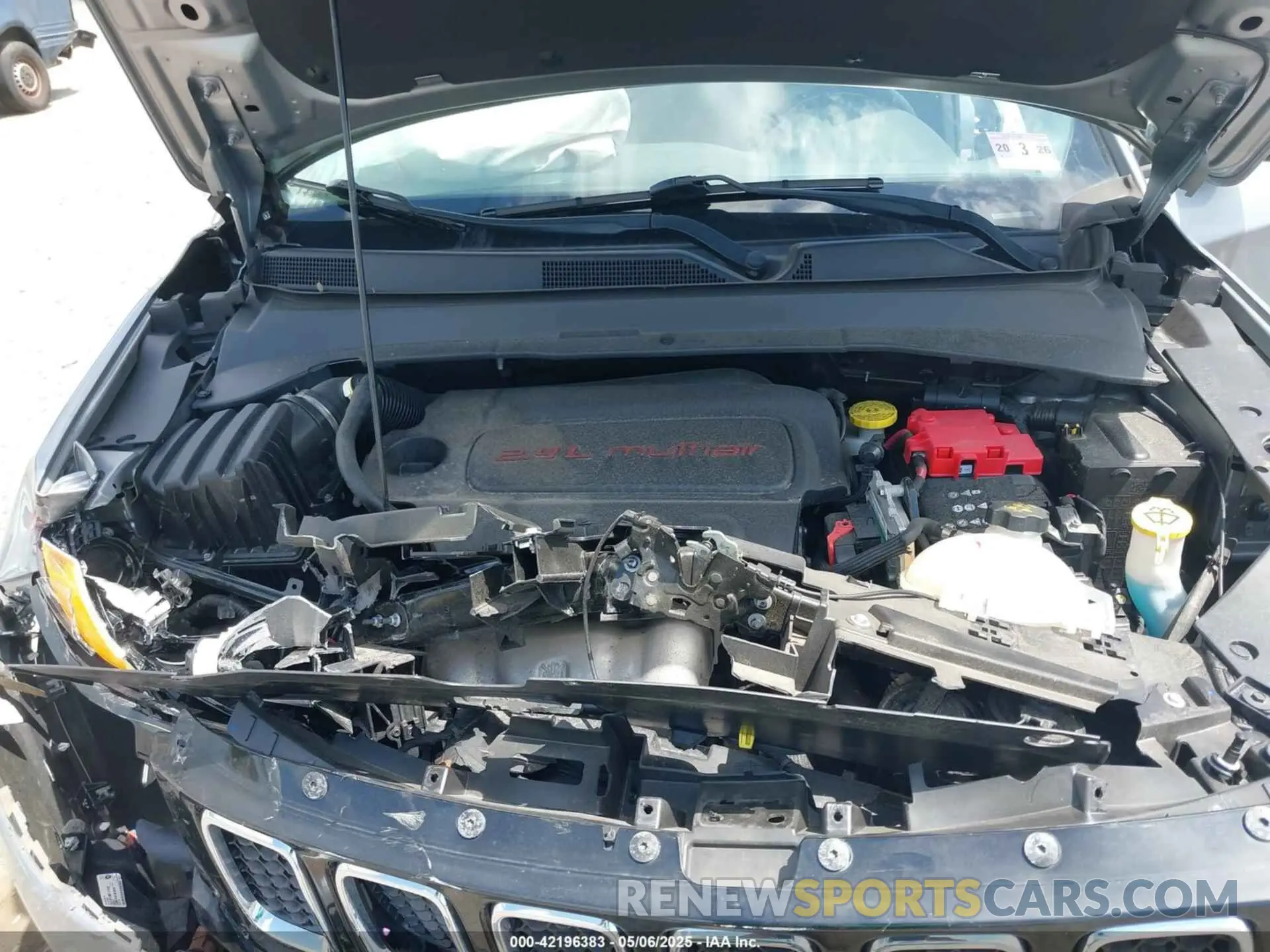 10 fotografías del automóvil dañado 3C4NJDBB6KT657190 JEEP COMPASS 2019