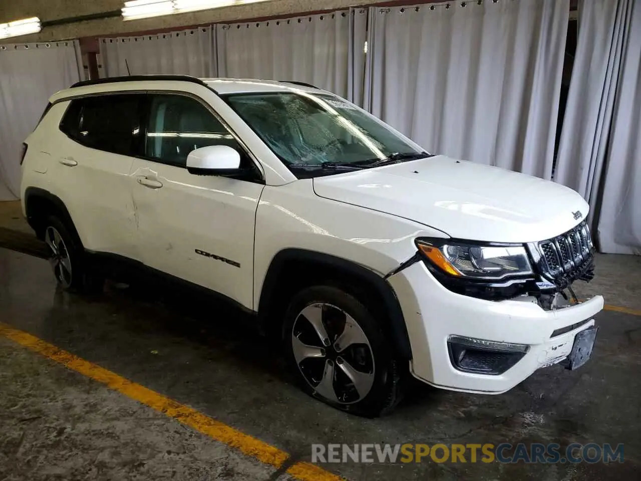 4 fotografías del automóvil dañado 3C4NJDBB6KT729375 JEEP COMPASS 2019