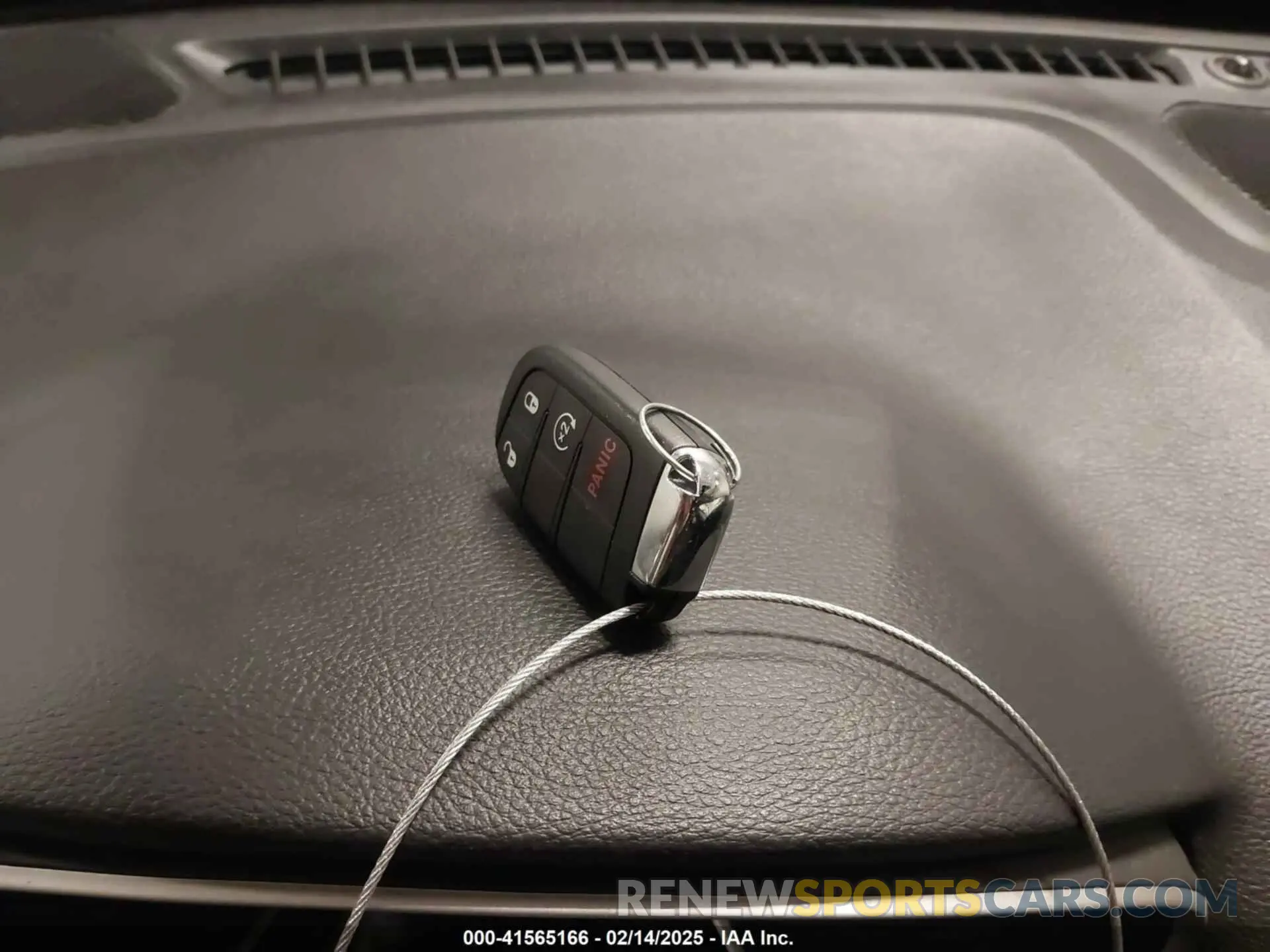 11 fotografías del automóvil dañado 3C4NJDBB6KT812711 JEEP COMPASS 2019