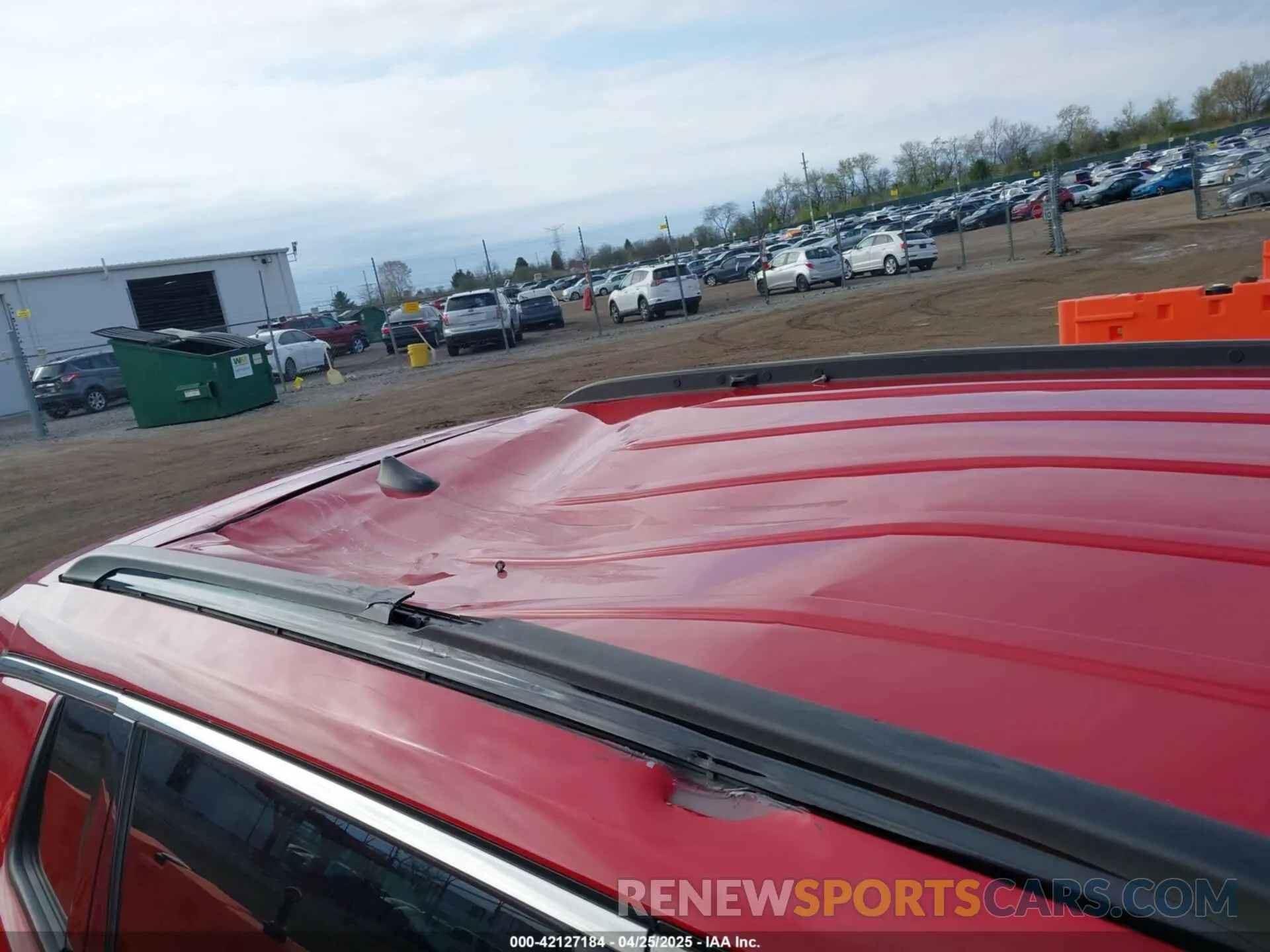 18 fotografías del automóvil dañado 3C4NJDBB6KT849953 JEEP COMPASS 2019