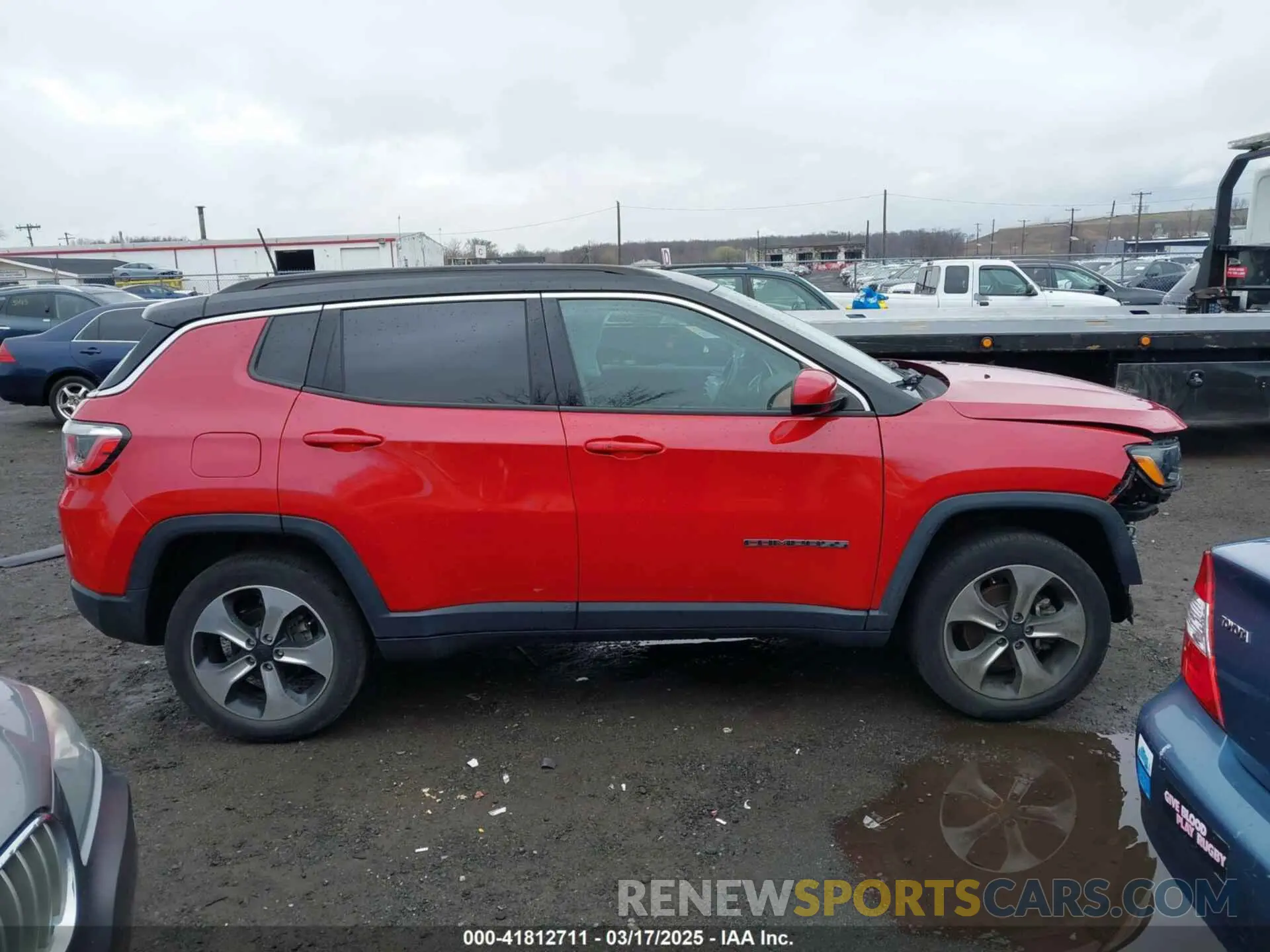 14 fotografías del automóvil dañado 3C4NJDBB7KT629155 JEEP COMPASS 2019