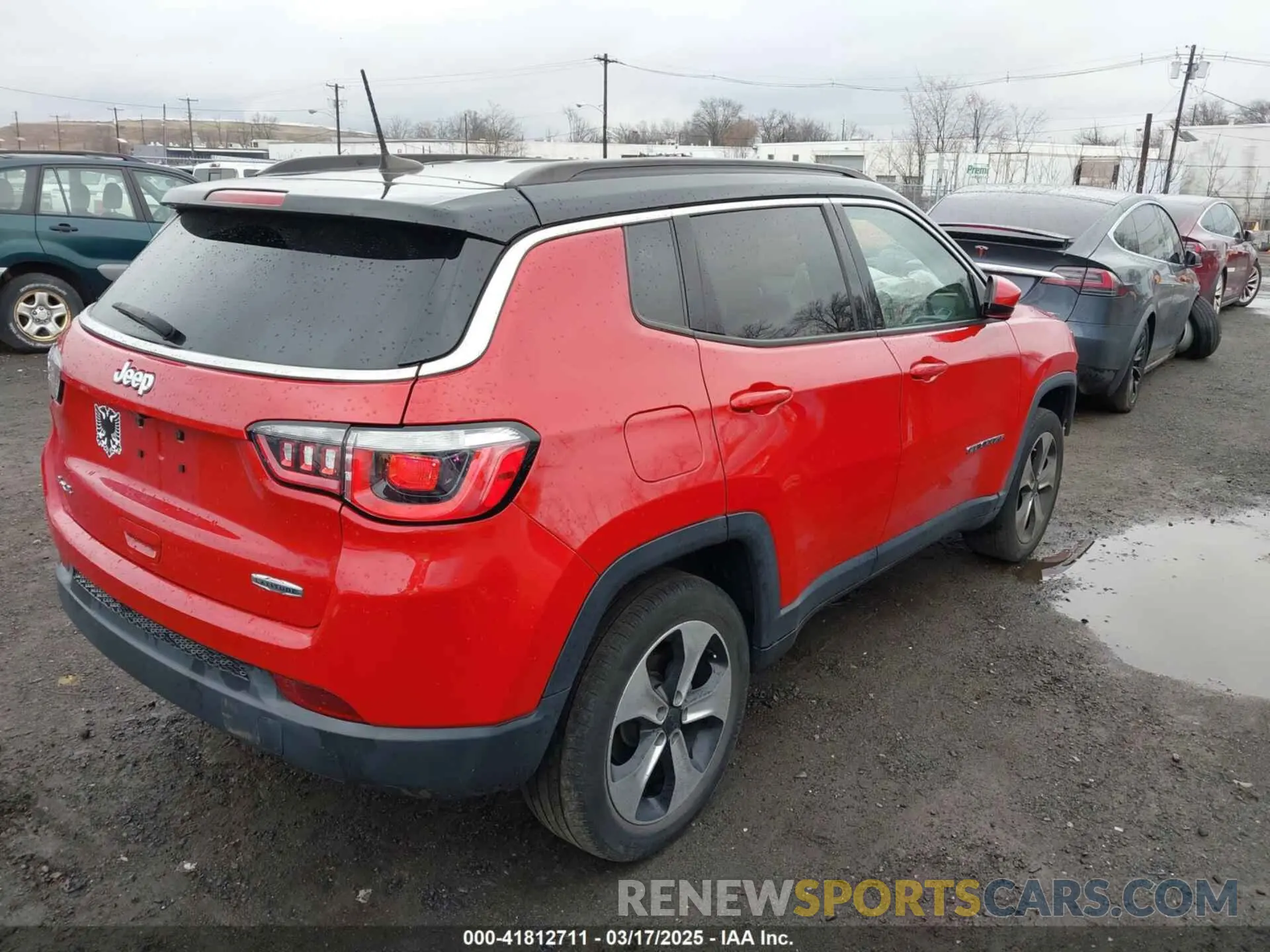 4 fotografías del automóvil dañado 3C4NJDBB7KT629155 JEEP COMPASS 2019