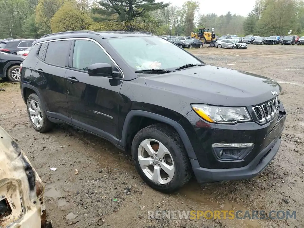 4 fotografías del automóvil dañado 3C4NJDBB7KT648451 JEEP COMPASS 2019