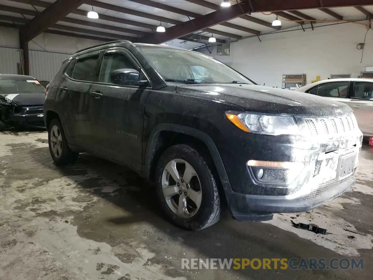 4 fotografías del automóvil dañado 3C4NJDBB7KT786653 JEEP COMPASS 2019