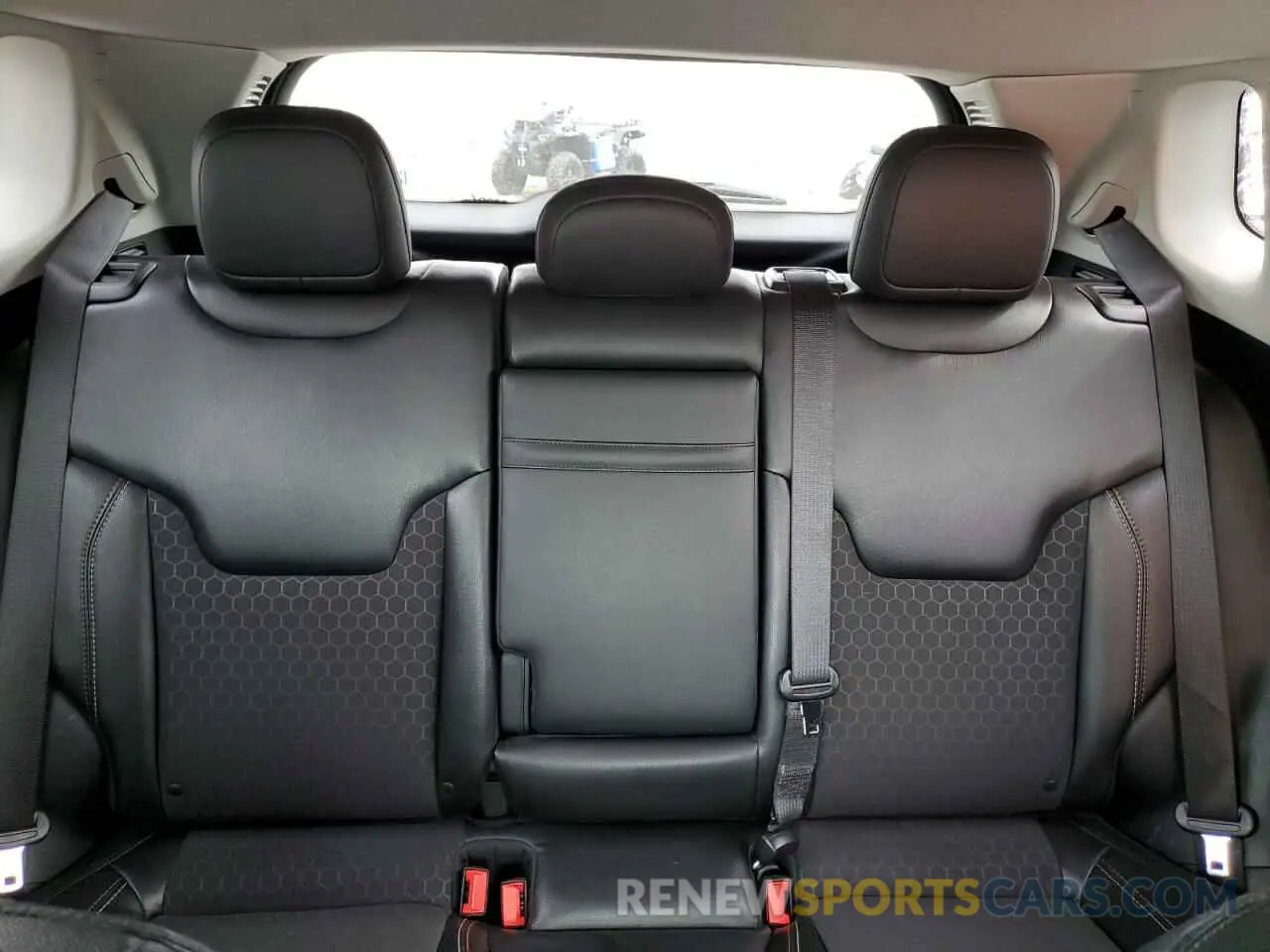 10 fotografías del automóvil dañado 3C4NJDBB8KT599275 JEEP COMPASS 2019