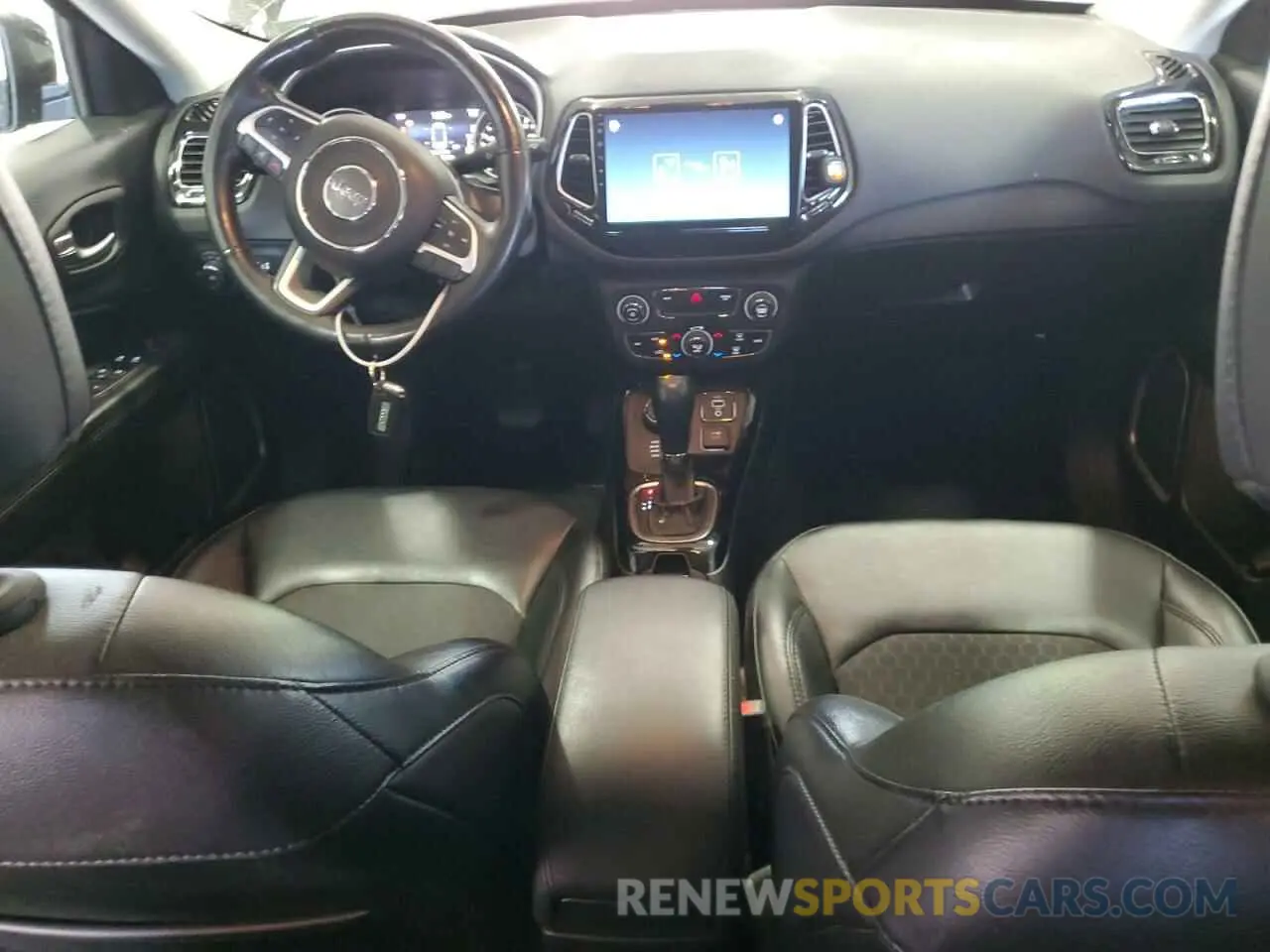 8 fotografías del automóvil dañado 3C4NJDBB8KT647373 JEEP COMPASS 2019