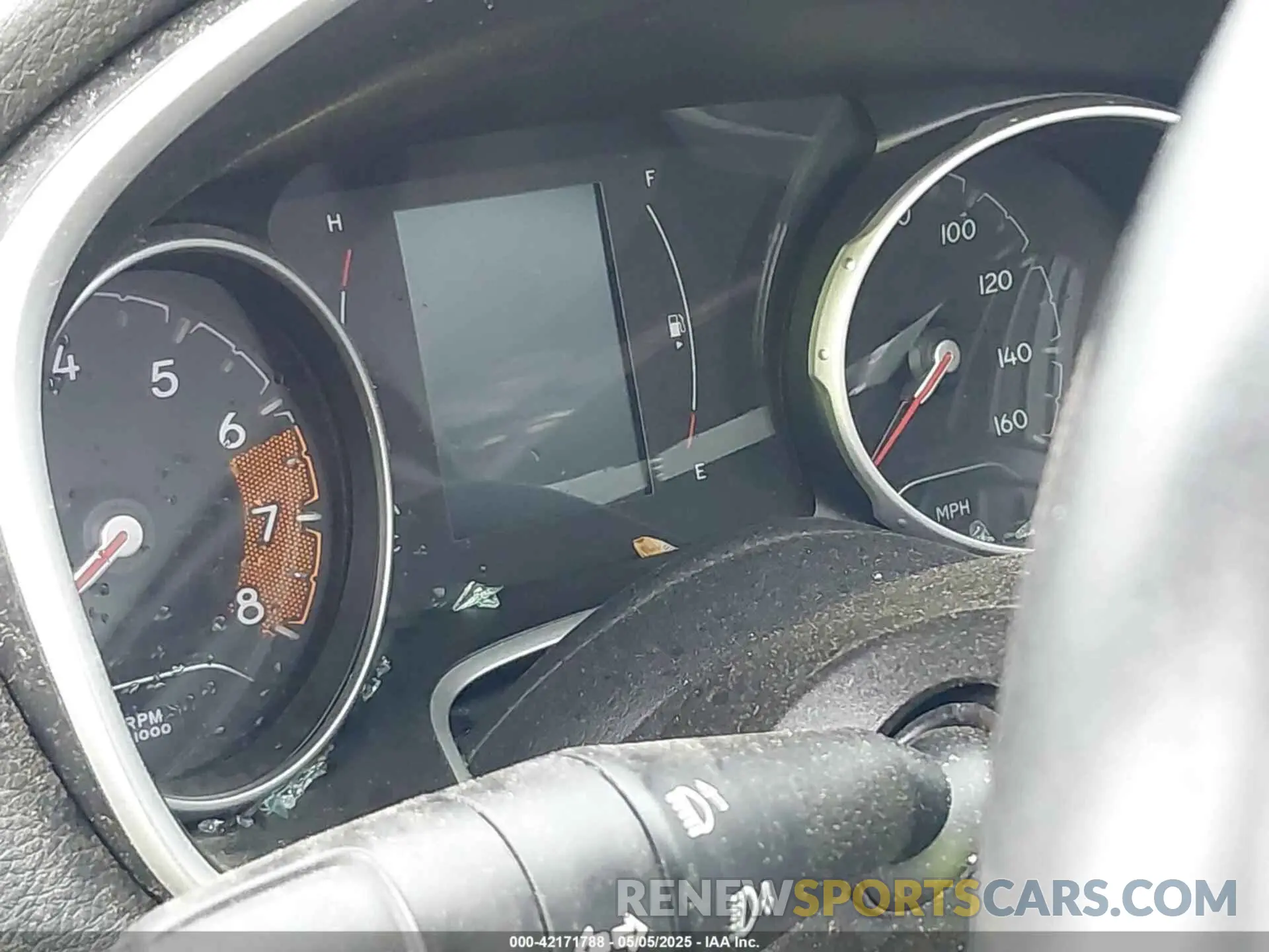 15 fotografías del automóvil dañado 3C4NJDBB8KT713565 JEEP COMPASS 2019
