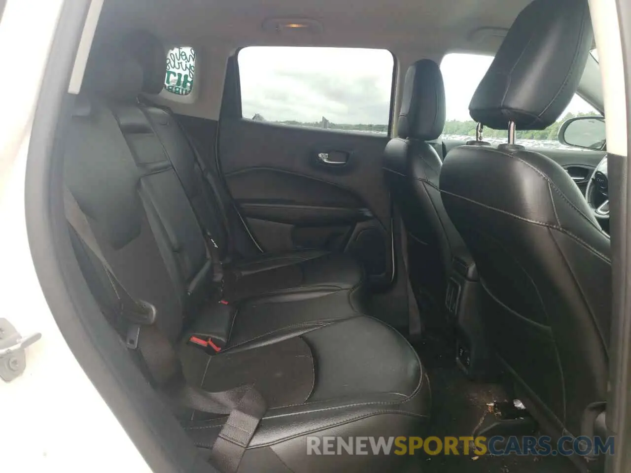 11 fotografías del automóvil dañado 3C4NJDBB8KT760837 JEEP COMPASS 2019