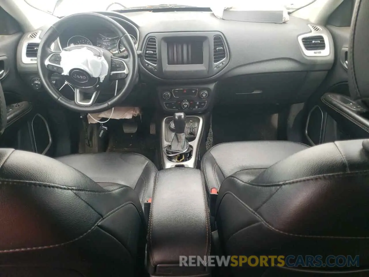 8 fotografías del automóvil dañado 3C4NJDBB8KT760837 JEEP COMPASS 2019
