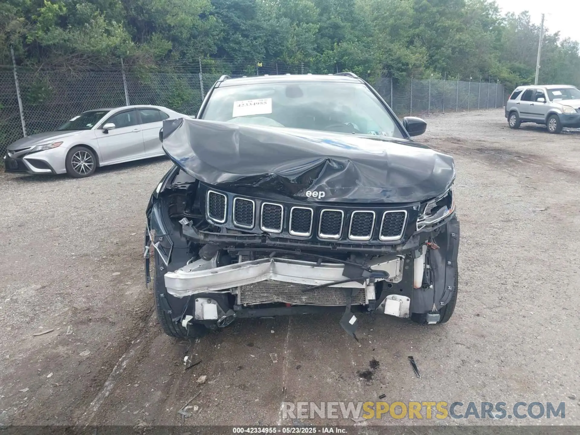 13 fotografías del automóvil dañado 3C4NJDBB8KT834306 JEEP COMPASS 2019