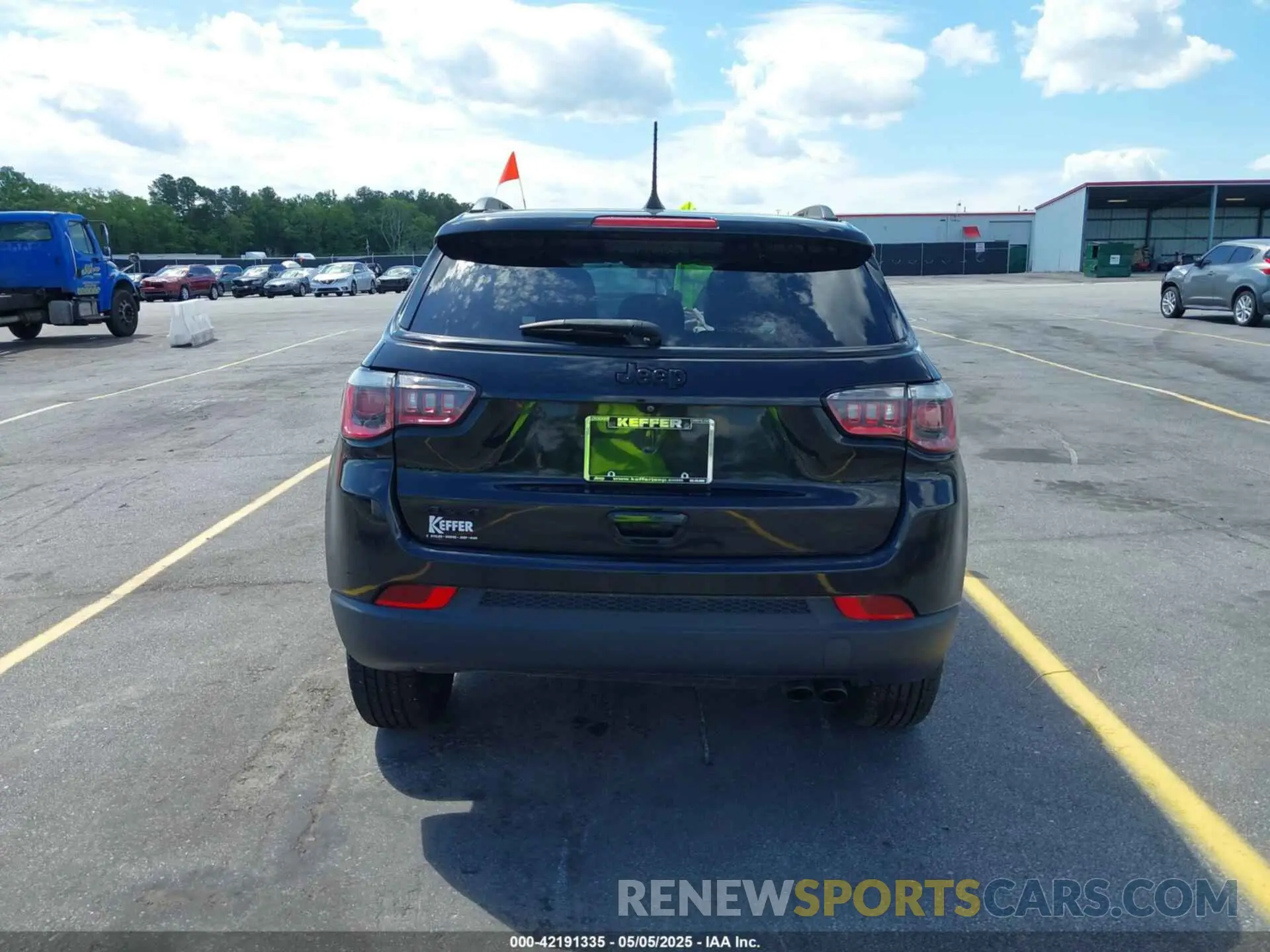 16 fotografías del automóvil dañado 3C4NJDBB9KT601373 JEEP COMPASS 2019
