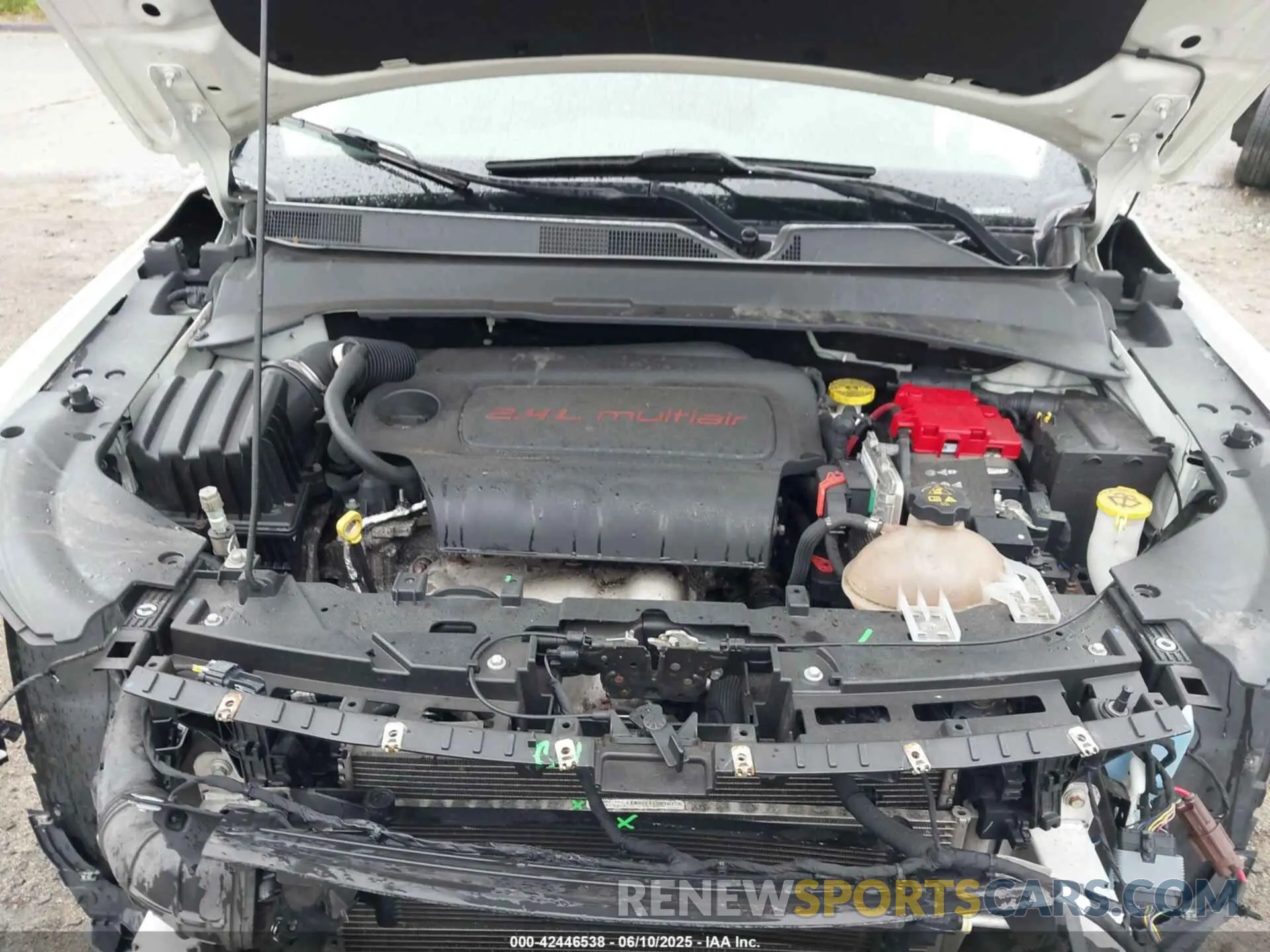 10 fotografías del automóvil dañado 3C4NJDBB9KT834332 JEEP COMPASS 2019