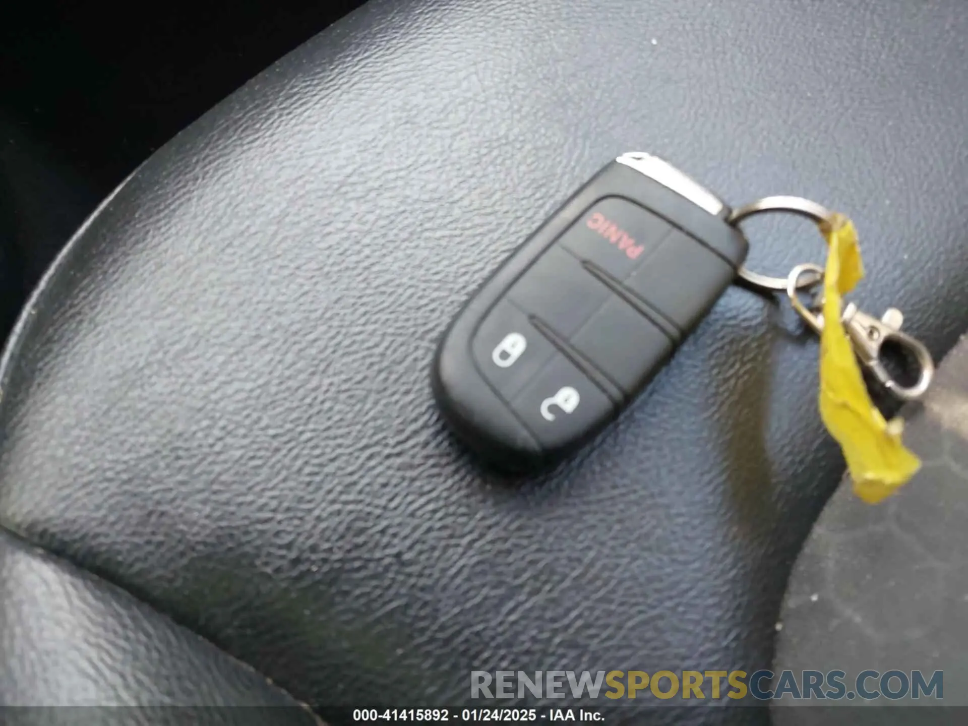 11 fotografías del automóvil dañado 3C4NJDBBXKT596958 JEEP COMPASS 2019