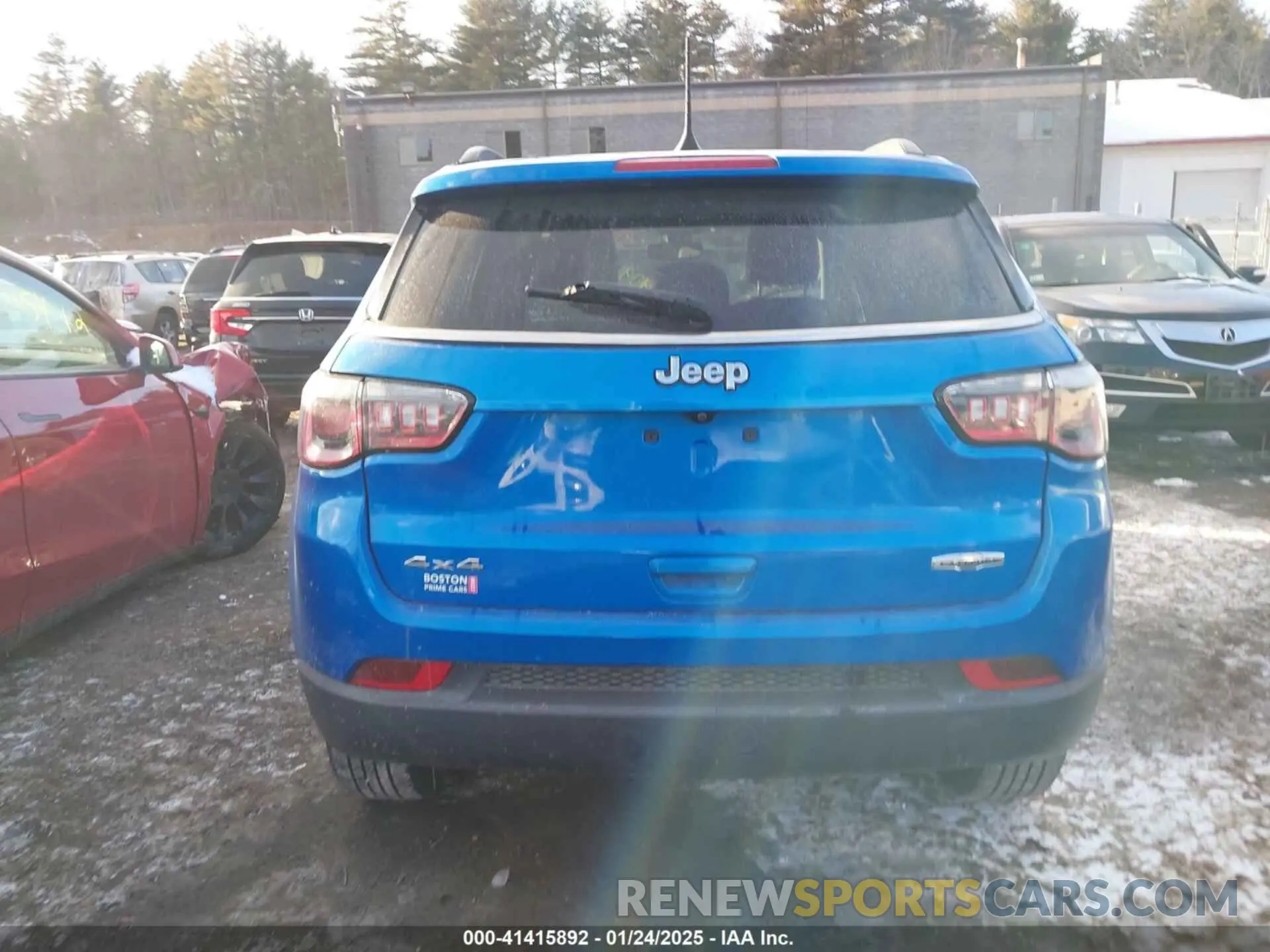 17 fotografías del automóvil dañado 3C4NJDBBXKT596958 JEEP COMPASS 2019