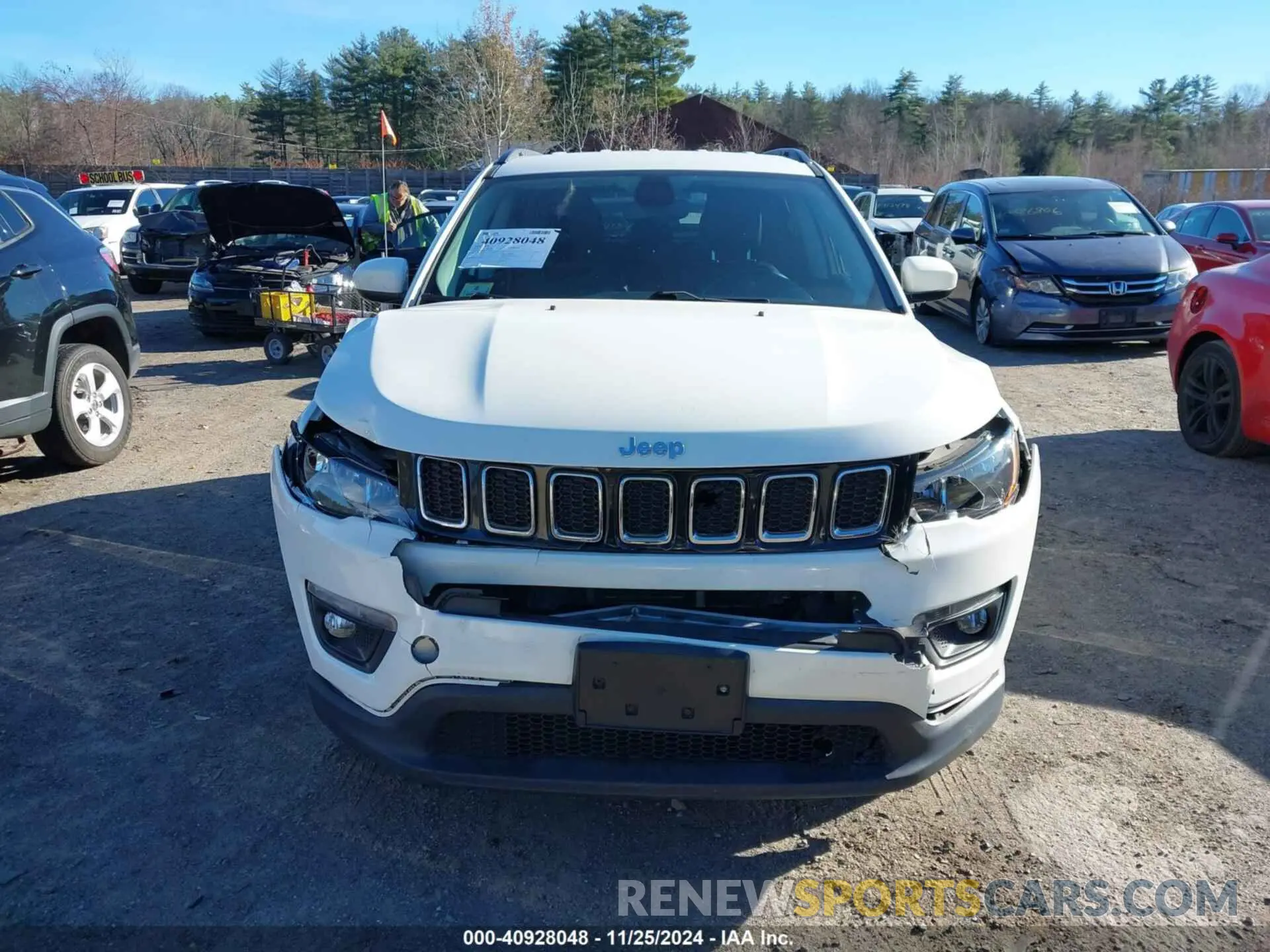 12 fotografías del automóvil dañado 3C4NJDBBXKT601902 JEEP COMPASS 2019