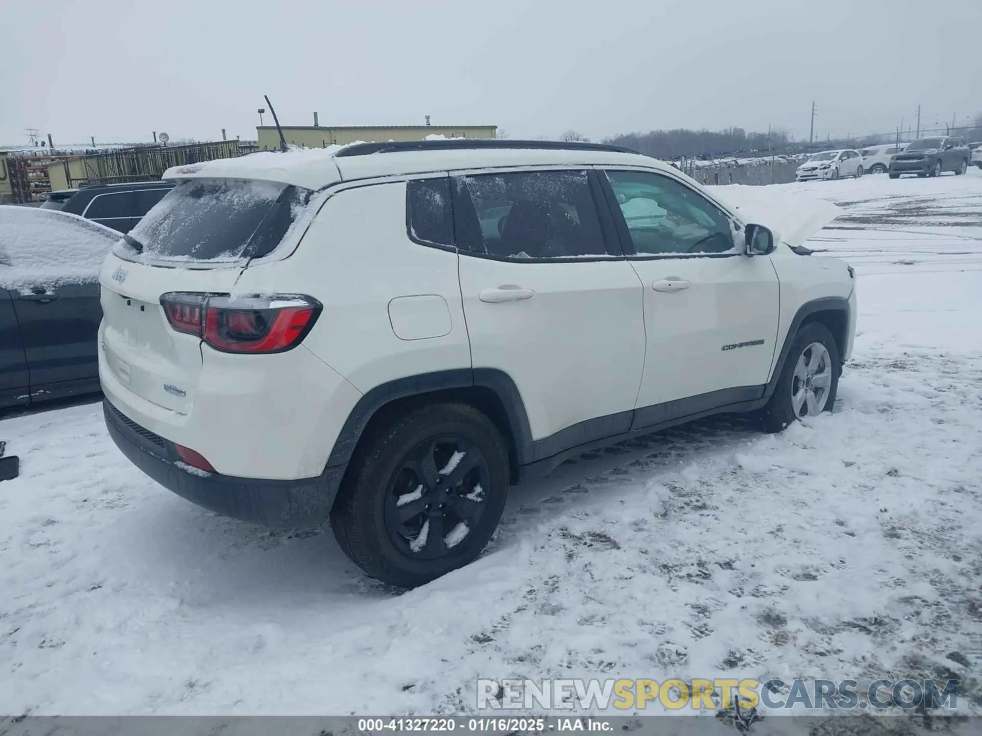 4 fotografías del automóvil dañado 3C4NJDBBXKT647665 JEEP COMPASS 2019