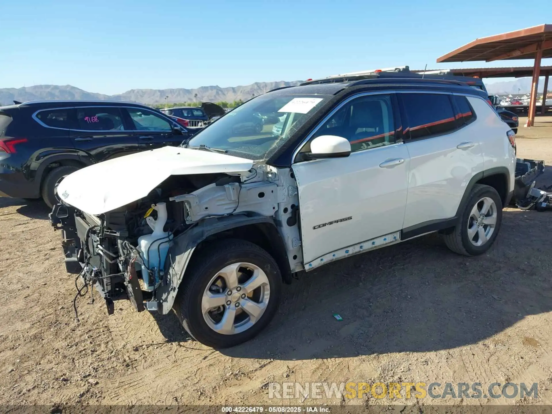 2 fotografías del automóvil dañado 3C4NJDBBXKT682870 JEEP COMPASS 2019