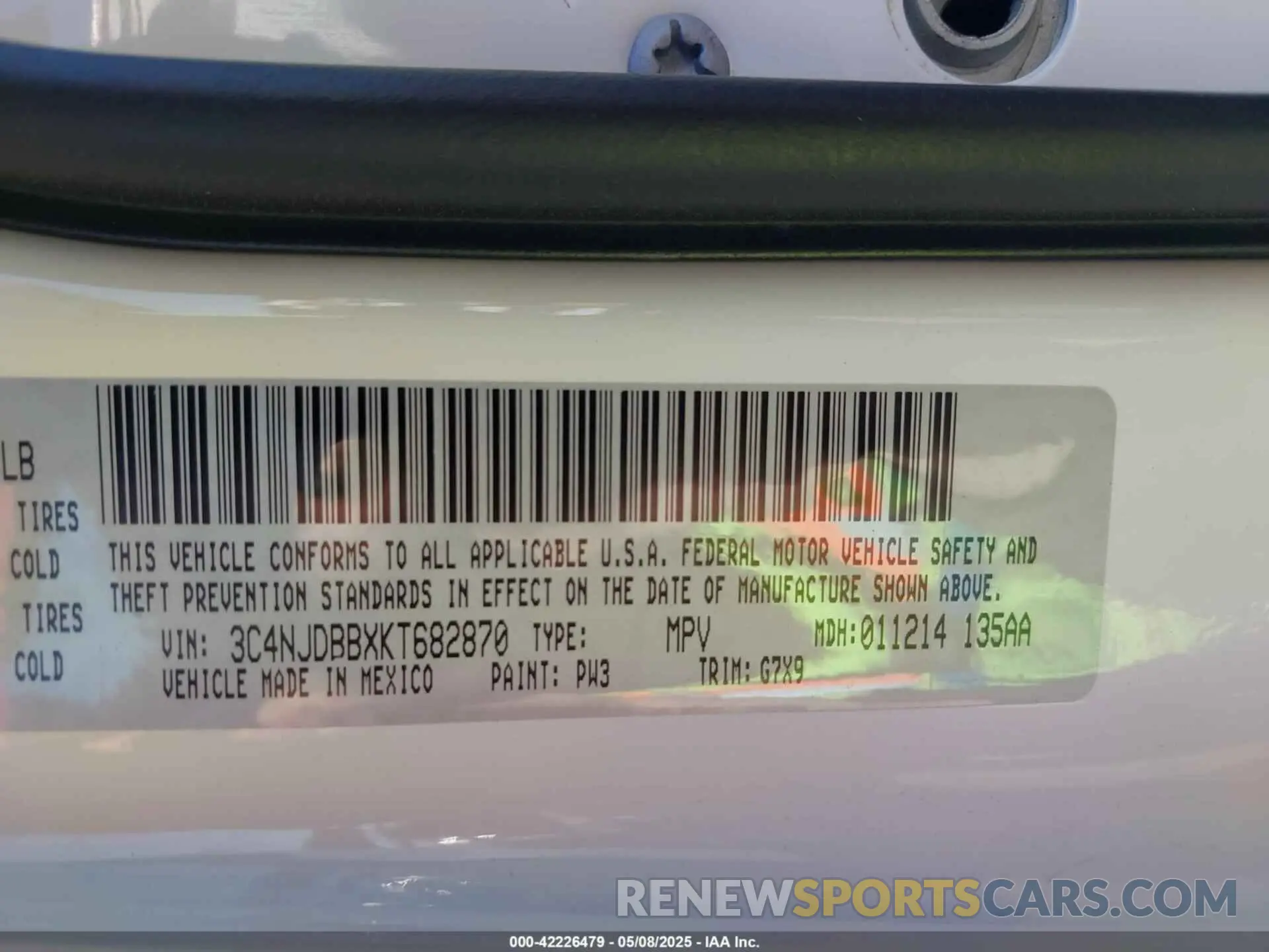 9 fotografías del automóvil dañado 3C4NJDBBXKT682870 JEEP COMPASS 2019