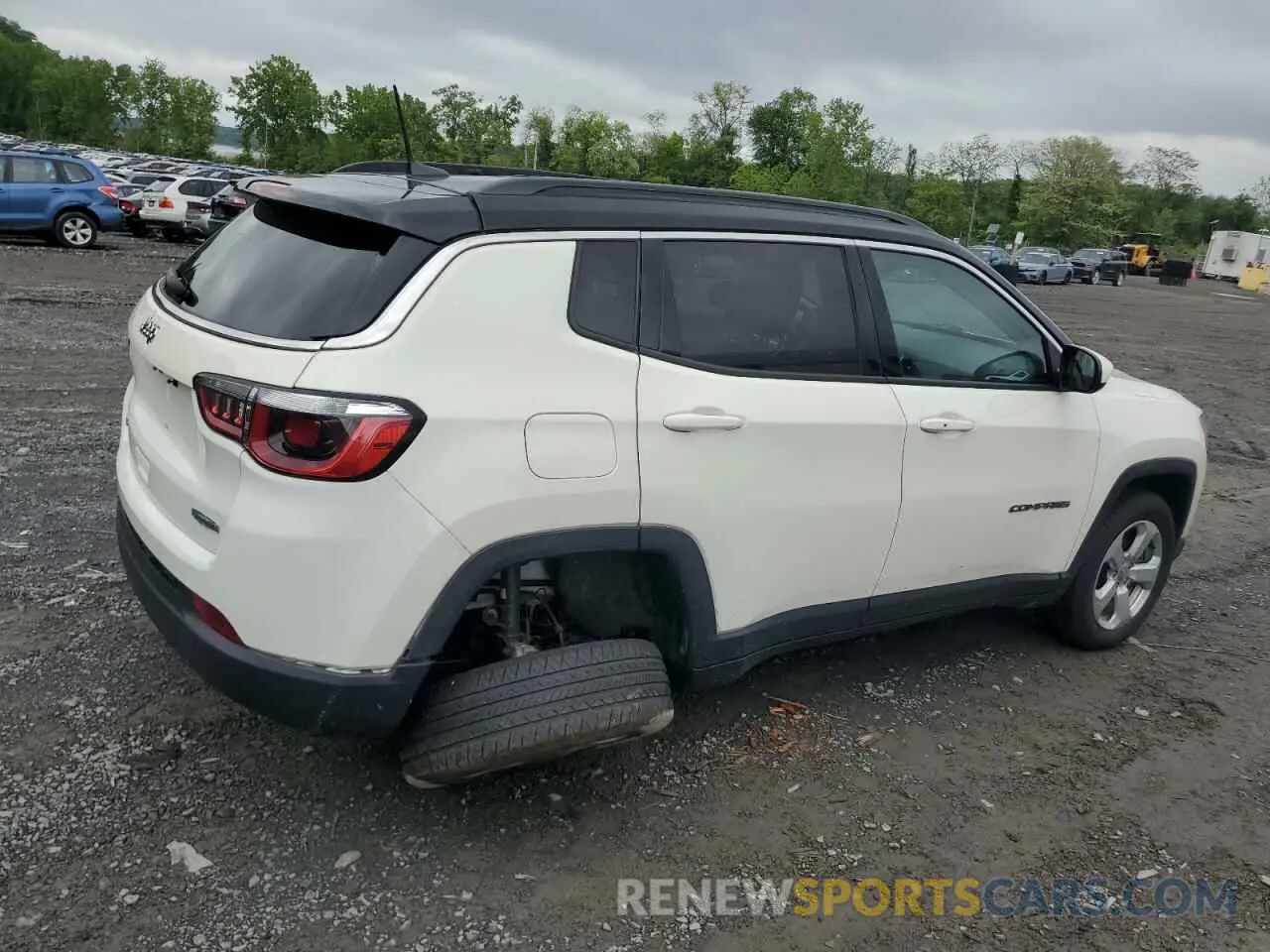 3 fotografías del automóvil dañado 3C4NJDBBXKT780927 JEEP COMPASS 2019