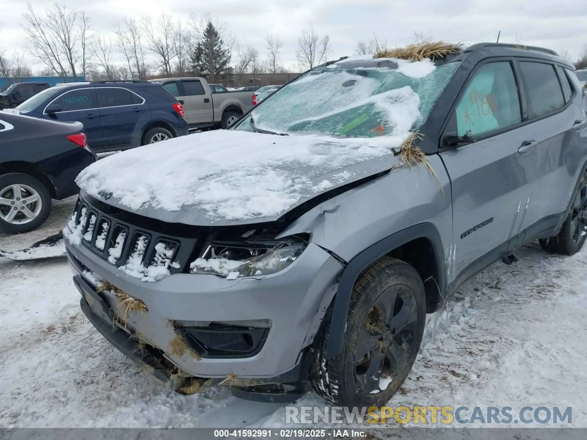 6 fotografías del automóvil dañado 3C4NJDBBXKT840382 JEEP COMPASS 2019