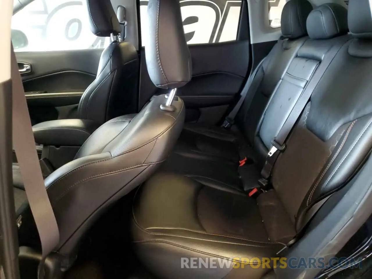 11 fotografías del automóvil dañado 3C4NJDBBXKT850748 JEEP COMPASS 2019