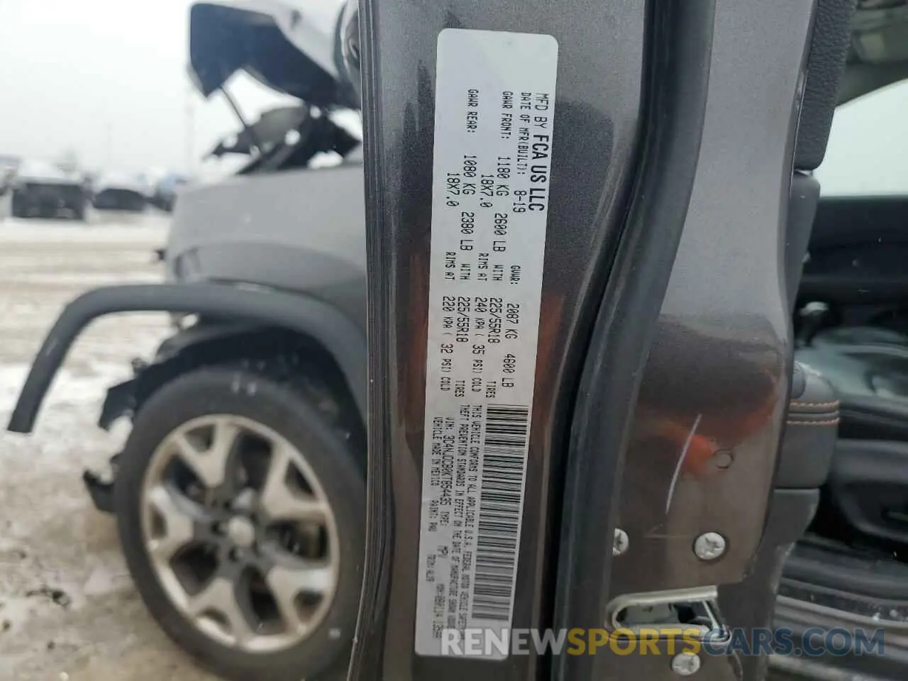 16 fotografías del automóvil dañado 3C4NJDCB0KT854435 JEEP COMPASS 2019