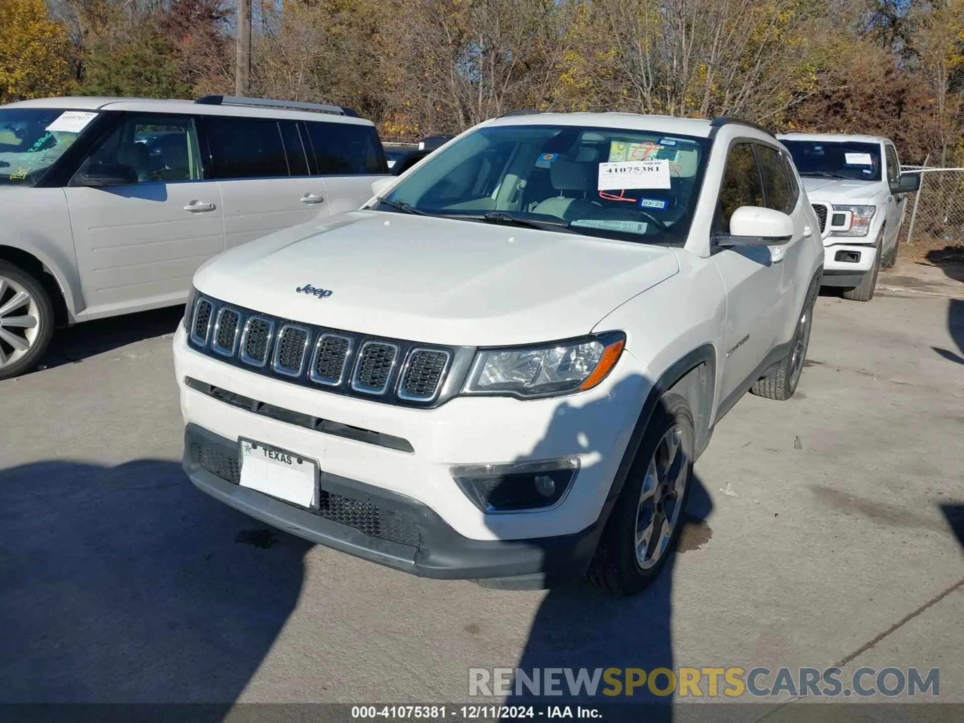 2 fotografías del automóvil dañado 3C4NJDCB1KT620921 JEEP COMPASS 2019