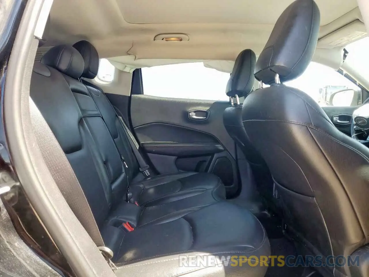 12 fotografías del automóvil dañado 3C4NJDCB1KT651148 JEEP COMPASS 2019