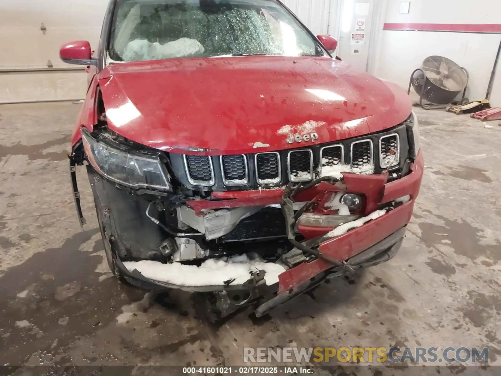 11 fotografías del automóvil dañado 3C4NJDCB1KT673764 JEEP COMPASS 2019