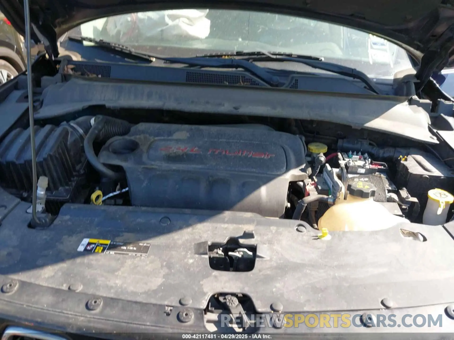 10 fotografías del automóvil dañado 3C4NJDCB1KT680147 JEEP COMPASS 2019
