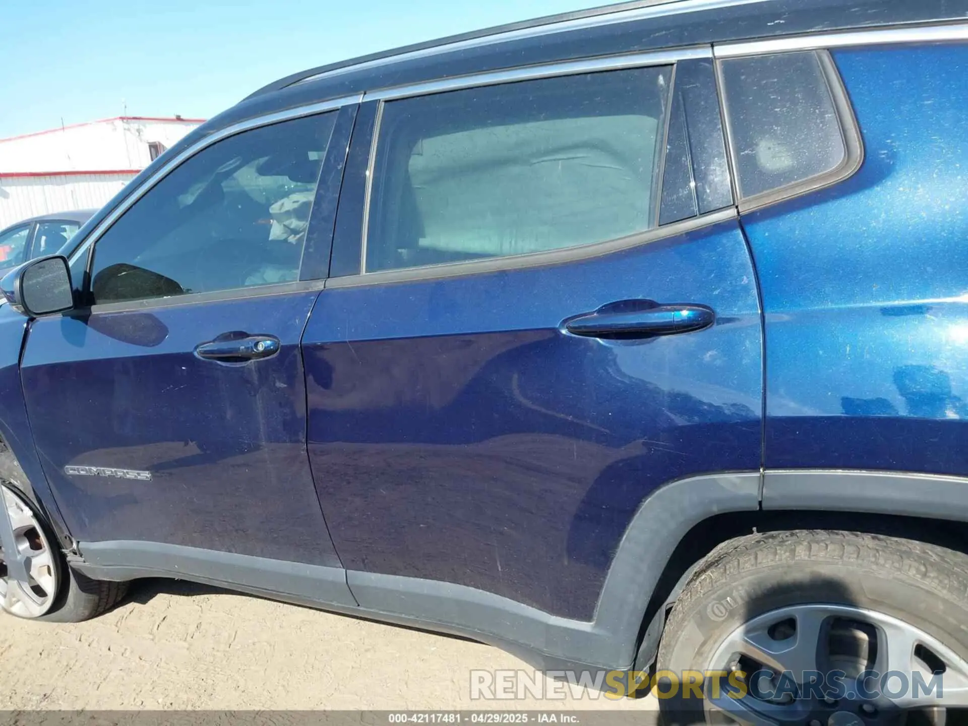 13 fotografías del automóvil dañado 3C4NJDCB1KT680147 JEEP COMPASS 2019