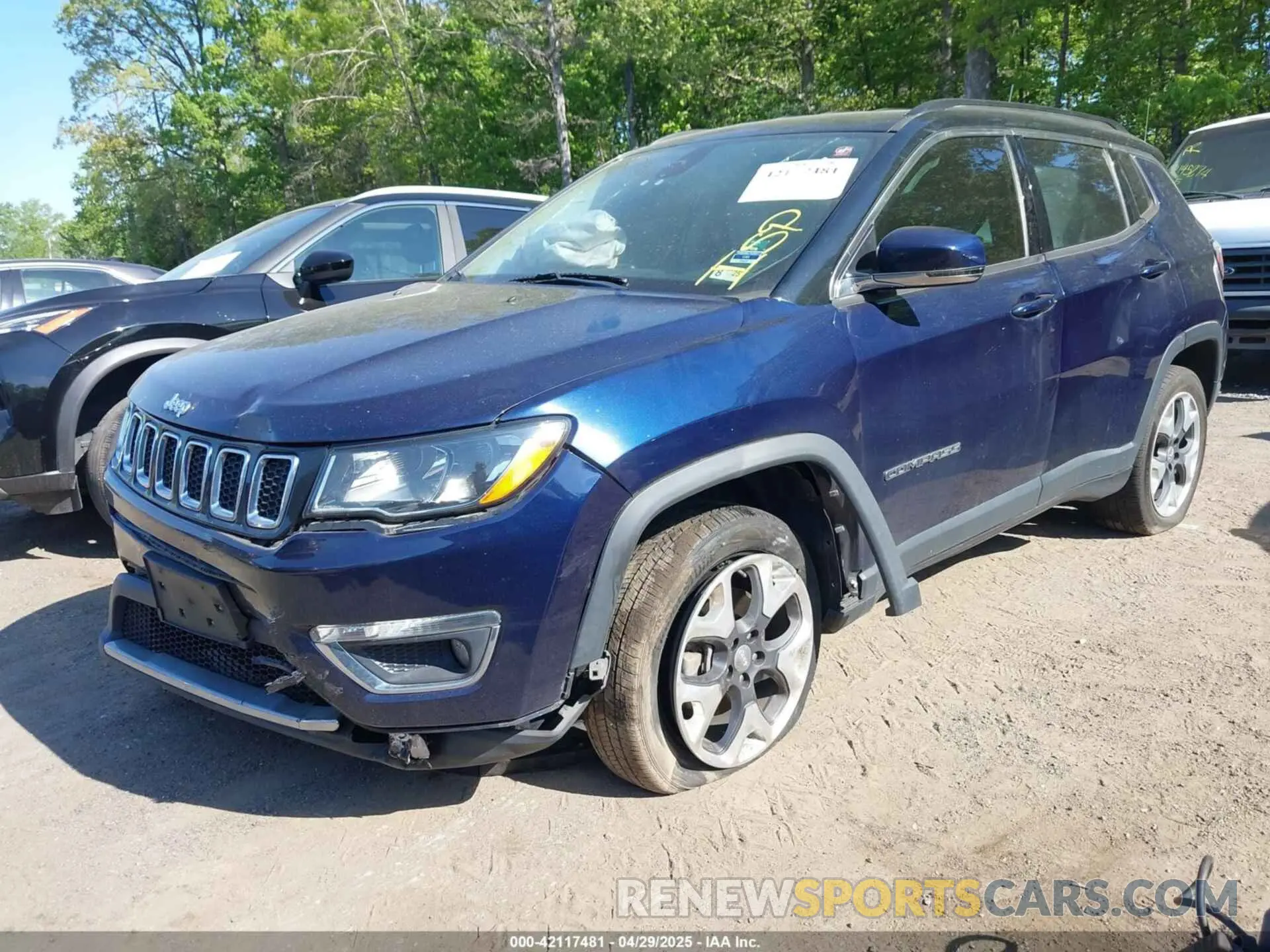2 fotografías del automóvil dañado 3C4NJDCB1KT680147 JEEP COMPASS 2019