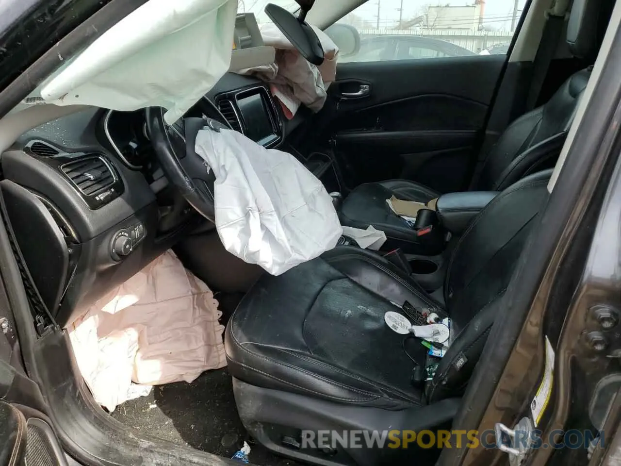 7 fotografías del automóvil dañado 3C4NJDCB1KT704656 JEEP COMPASS 2019