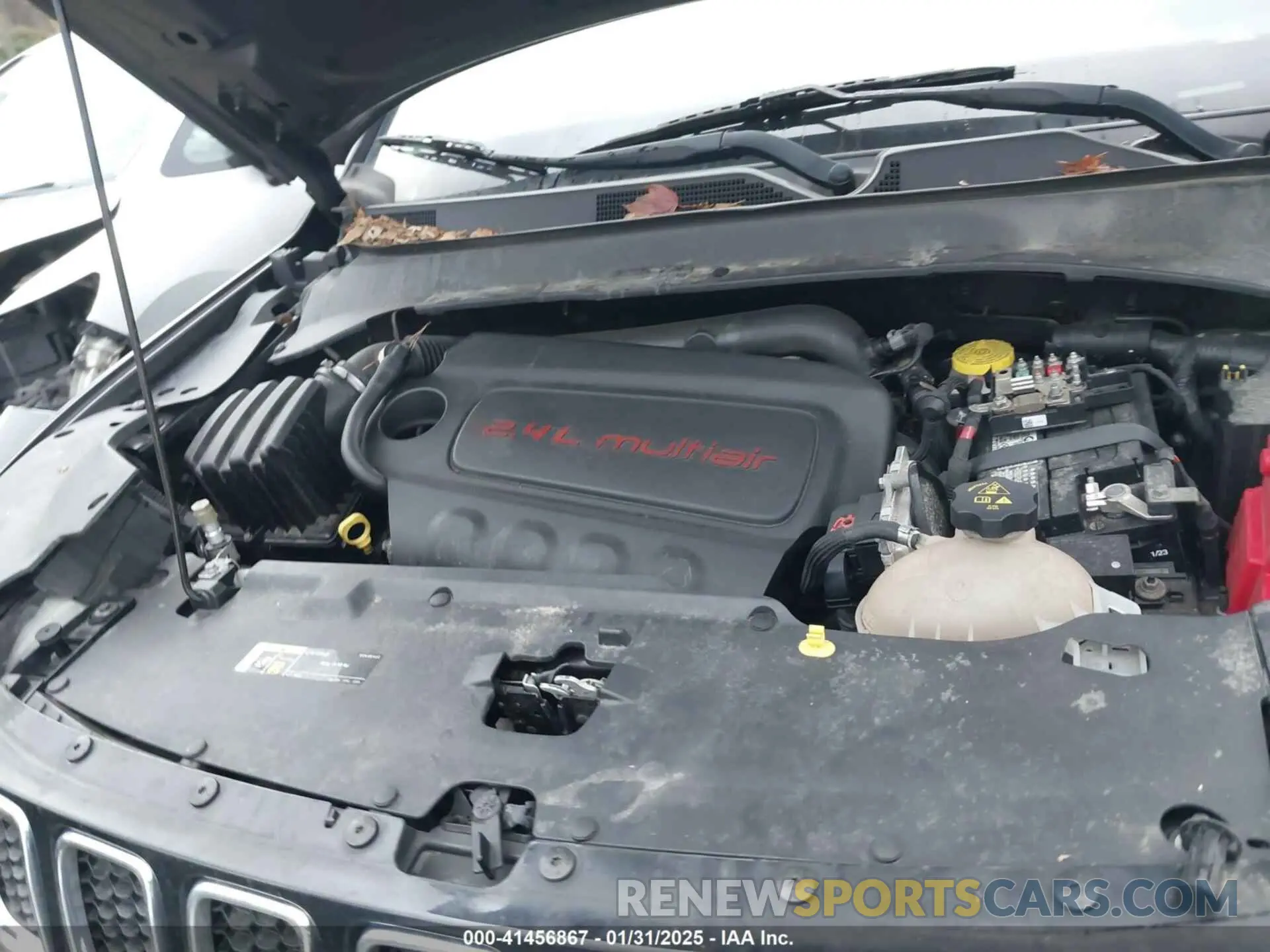 10 fotografías del automóvil dañado 3C4NJDCB2KT647108 JEEP COMPASS 2019