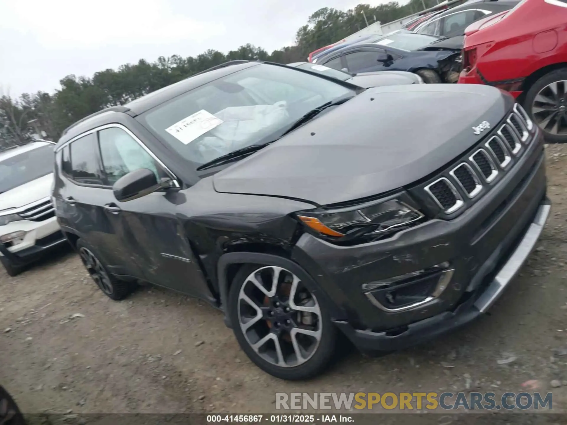 13 fotografías del automóvil dañado 3C4NJDCB2KT647108 JEEP COMPASS 2019
