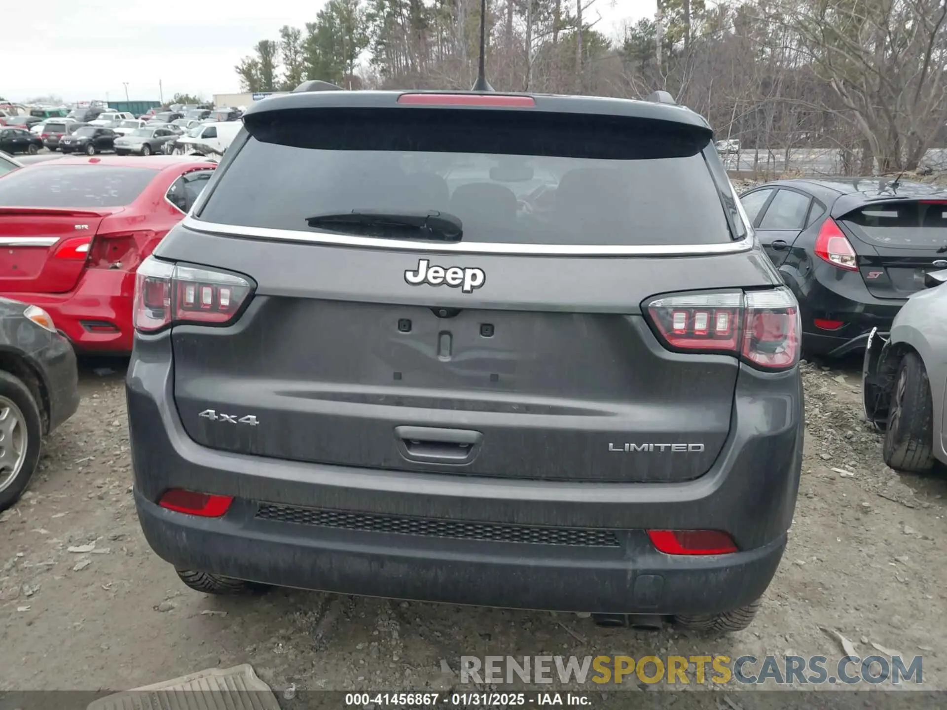 16 fotografías del automóvil dañado 3C4NJDCB2KT647108 JEEP COMPASS 2019