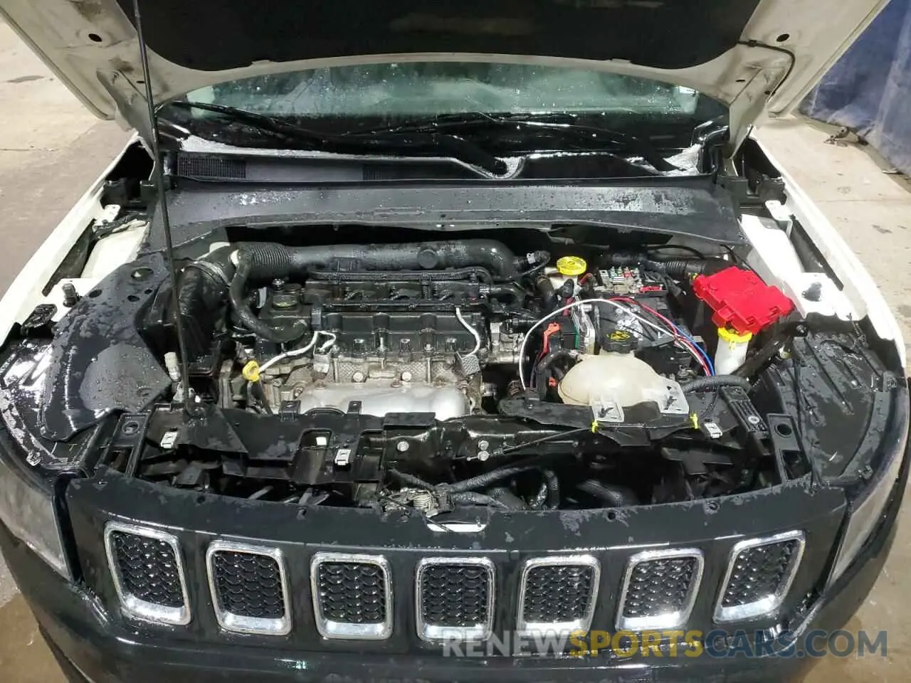 12 fotografías del automóvil dañado 3C4NJDCB2KT683011 JEEP COMPASS 2019