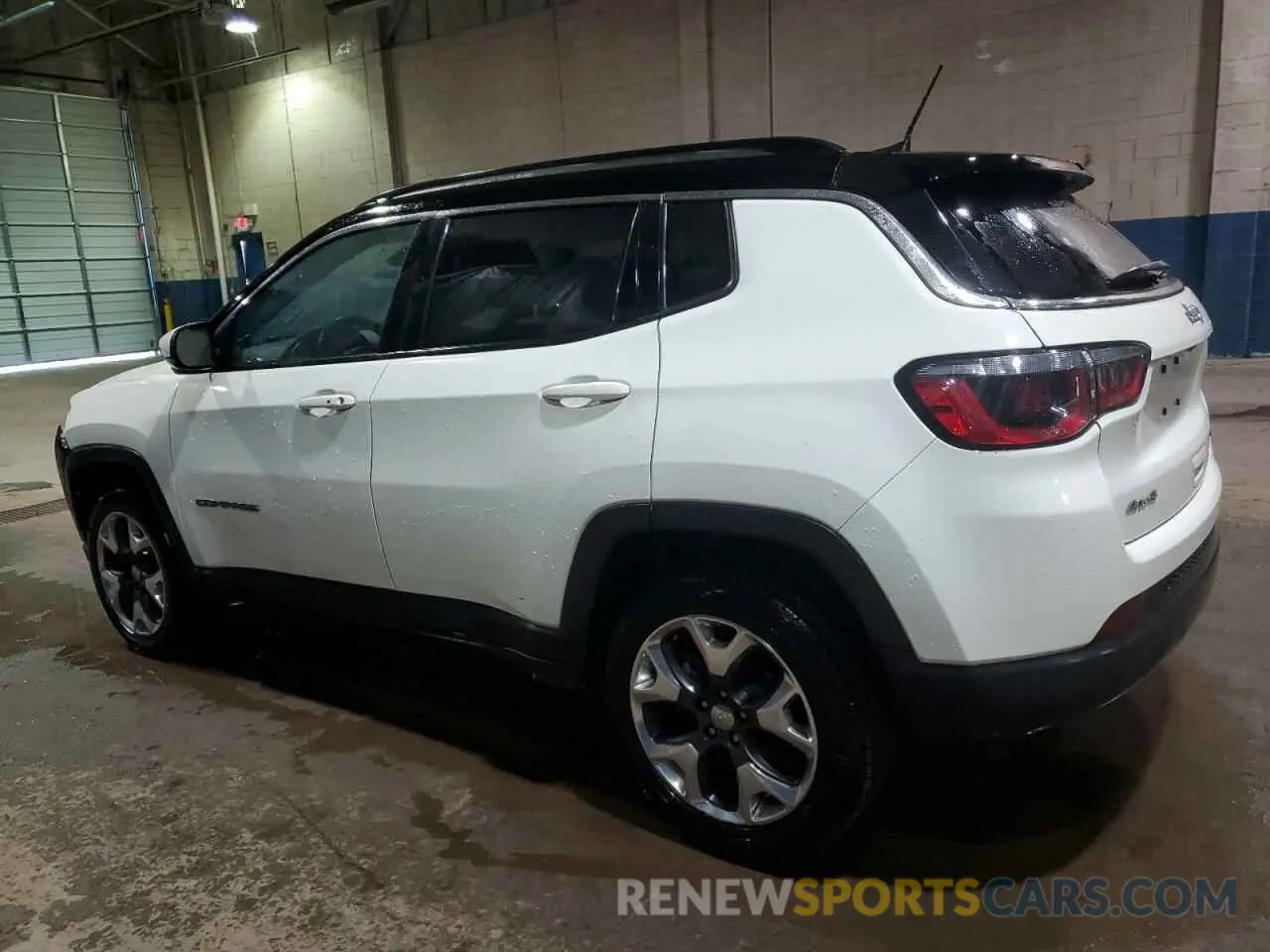 2 fotografías del automóvil dañado 3C4NJDCB2KT683011 JEEP COMPASS 2019