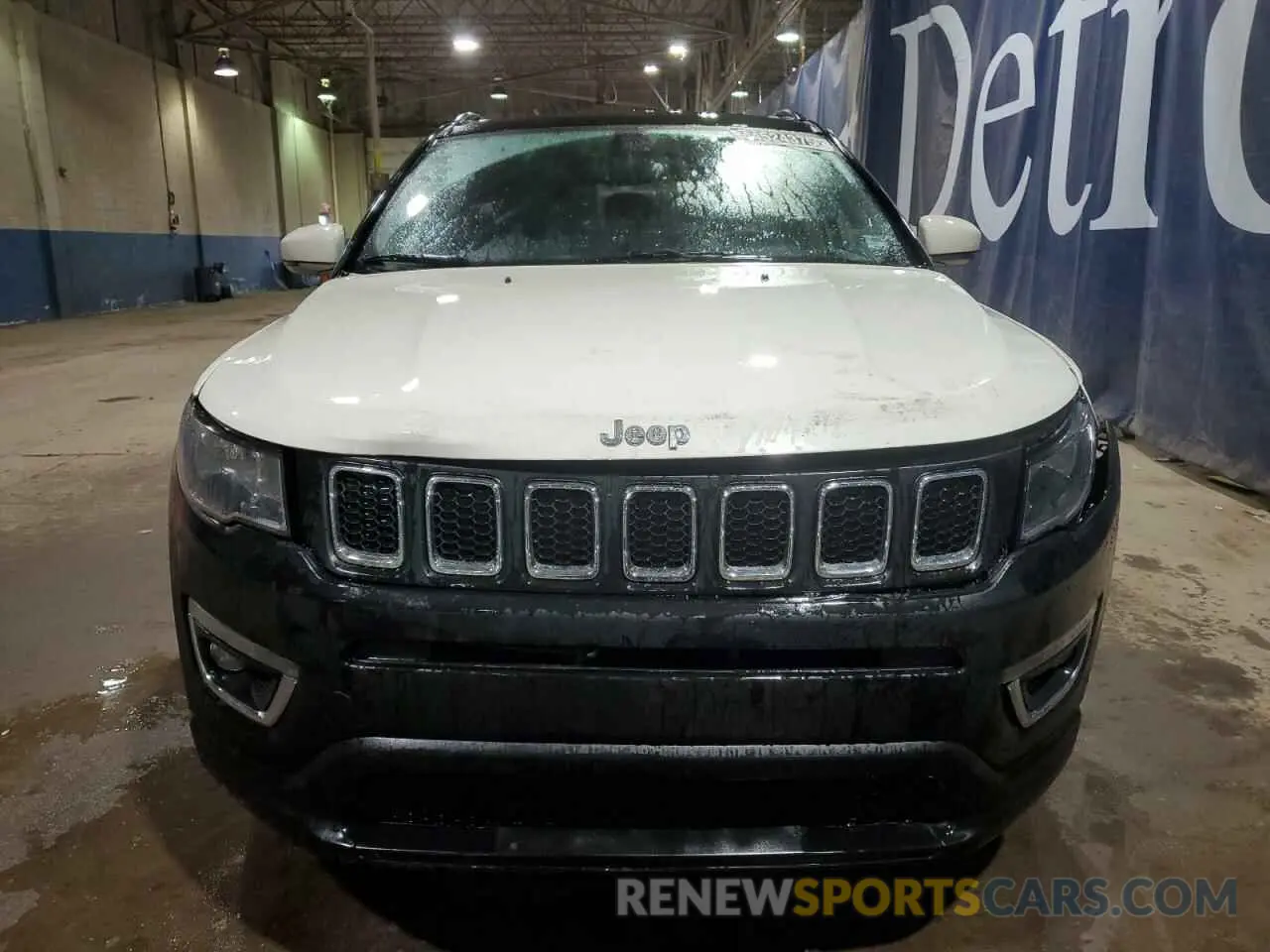 5 fotografías del automóvil dañado 3C4NJDCB2KT683011 JEEP COMPASS 2019