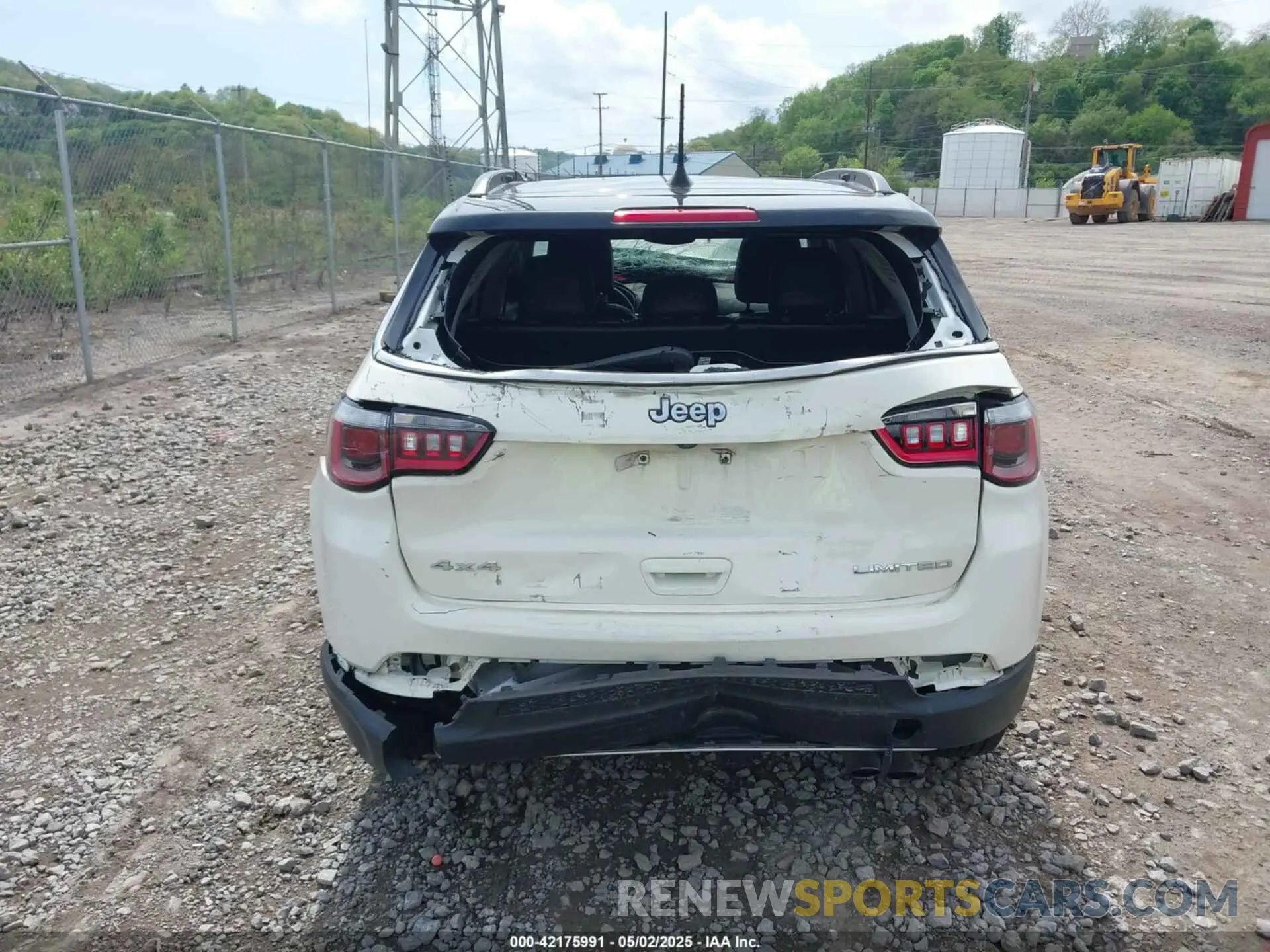16 fotografías del automóvil dañado 3C4NJDCB2KT704231 JEEP COMPASS 2019