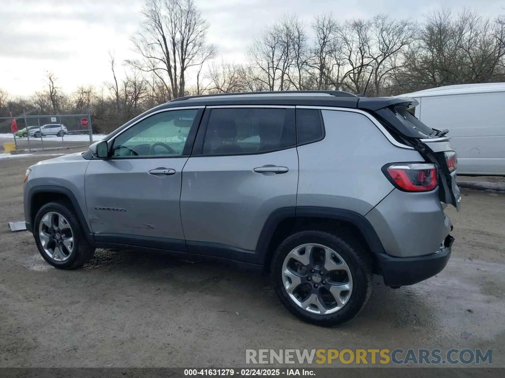 15 fotografías del automóvil dañado 3C4NJDCB3KT673202 JEEP COMPASS 2019