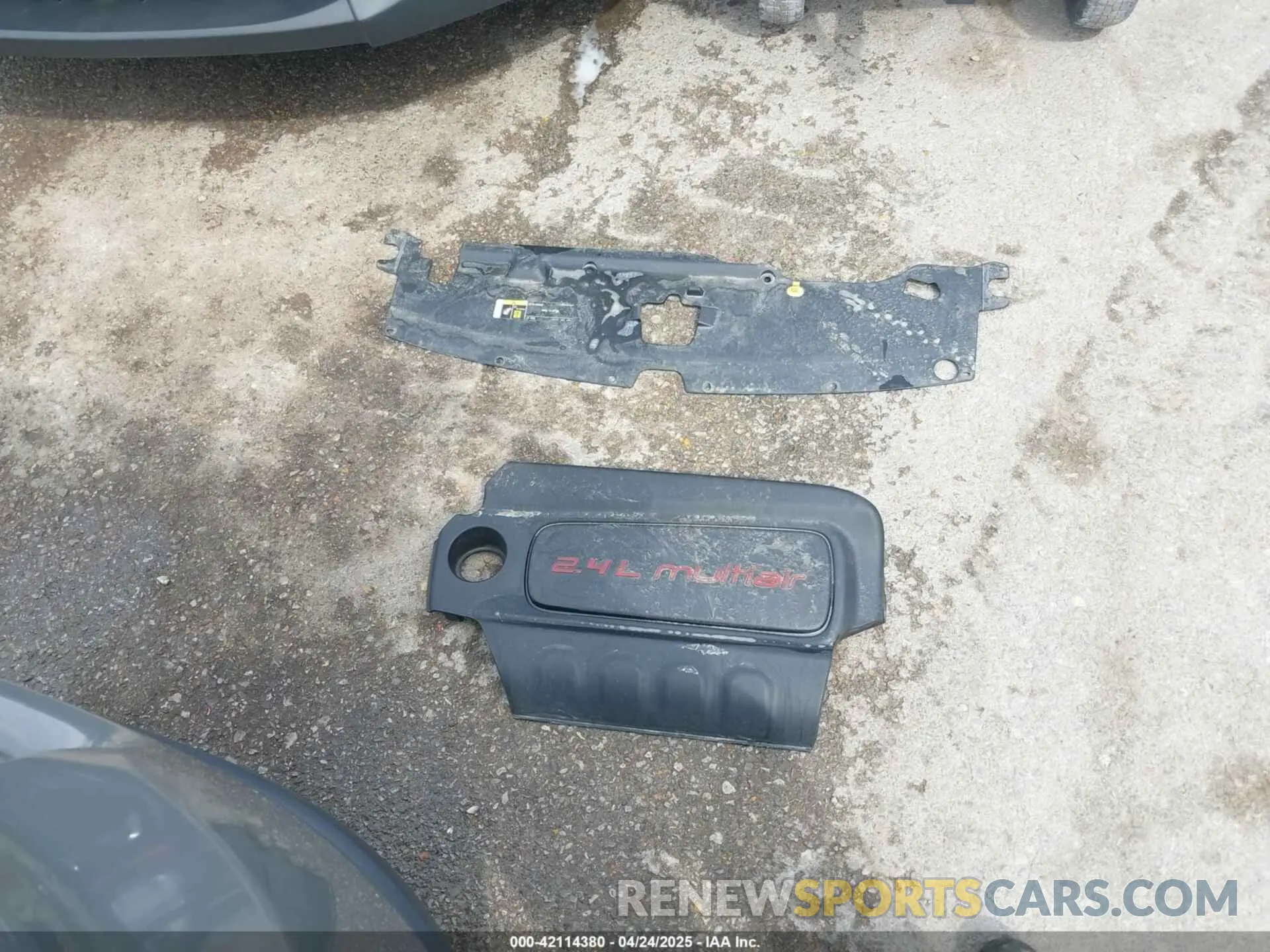 12 fotografías del automóvil dañado 3C4NJDCB3KT734161 JEEP COMPASS 2019