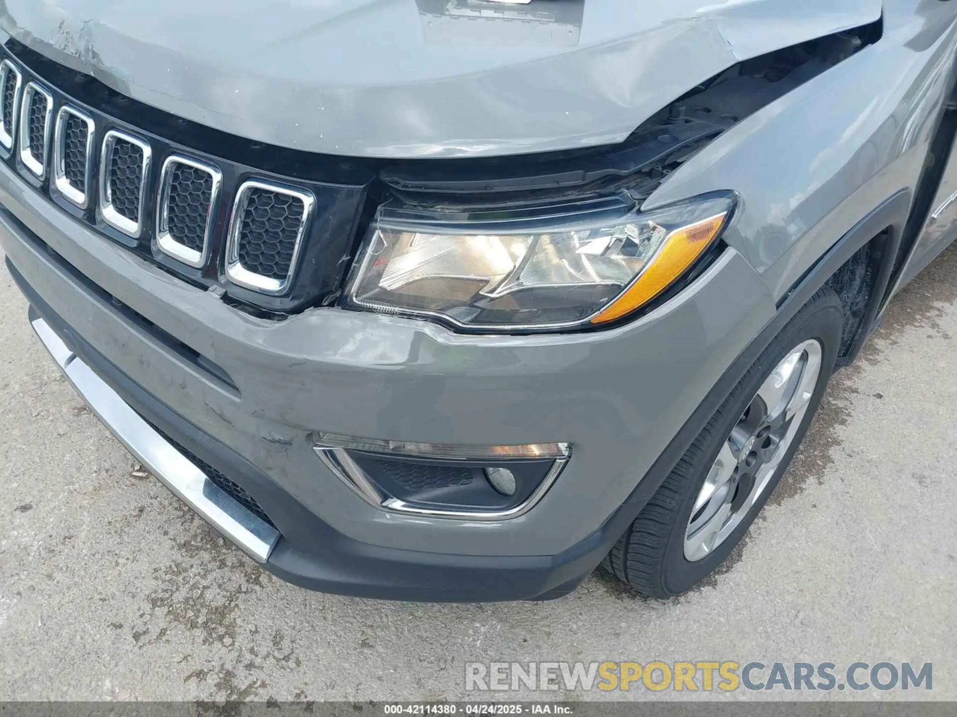 6 fotografías del automóvil dañado 3C4NJDCB3KT734161 JEEP COMPASS 2019