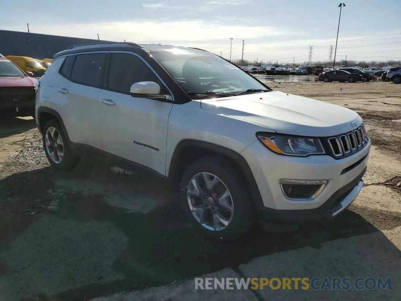 4 fotografías del automóvil dañado 3C4NJDCB3KT842554 JEEP COMPASS 2019
