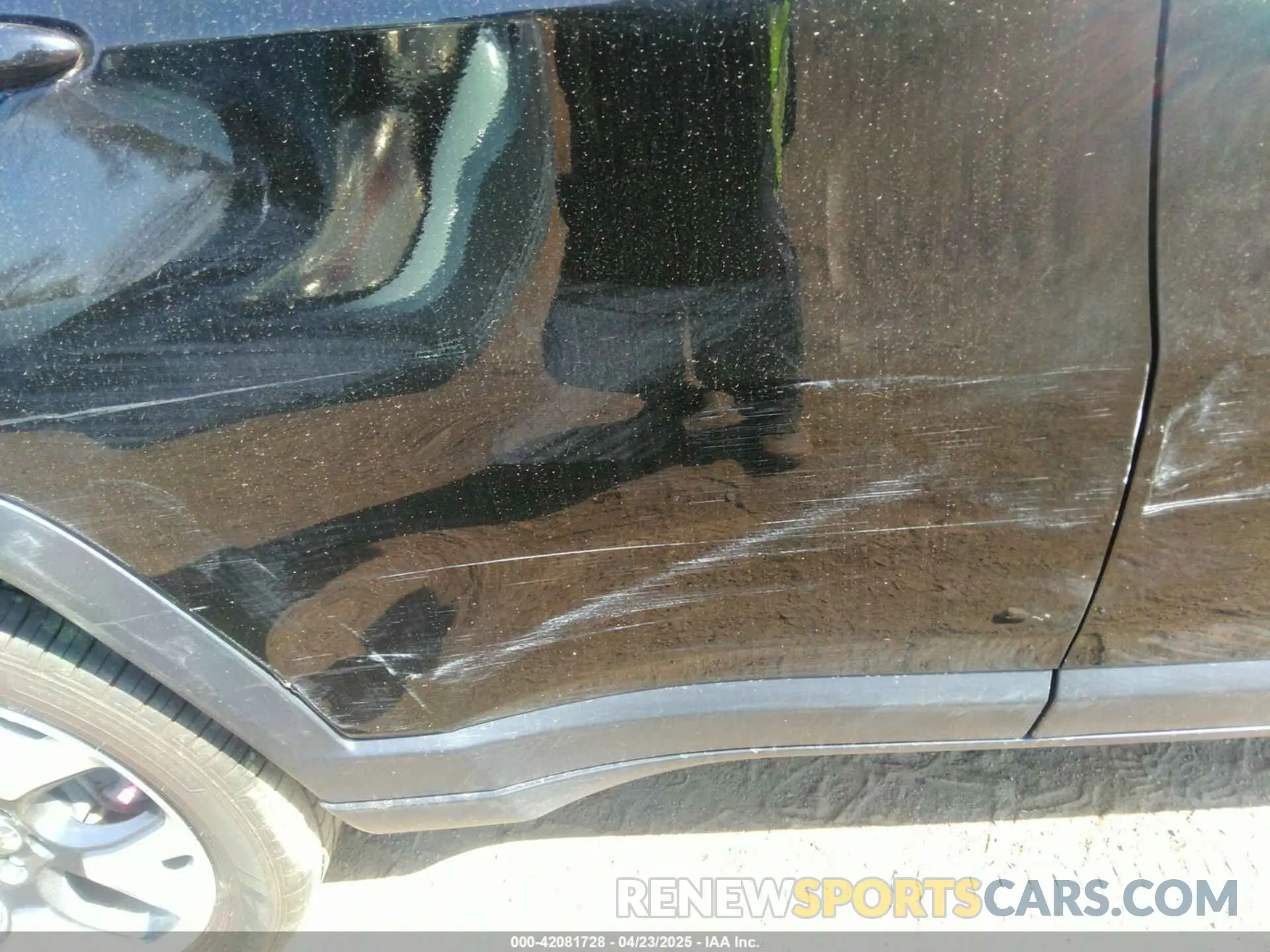 18 fotografías del automóvil dañado 3C4NJDCB4KT674567 JEEP COMPASS 2019