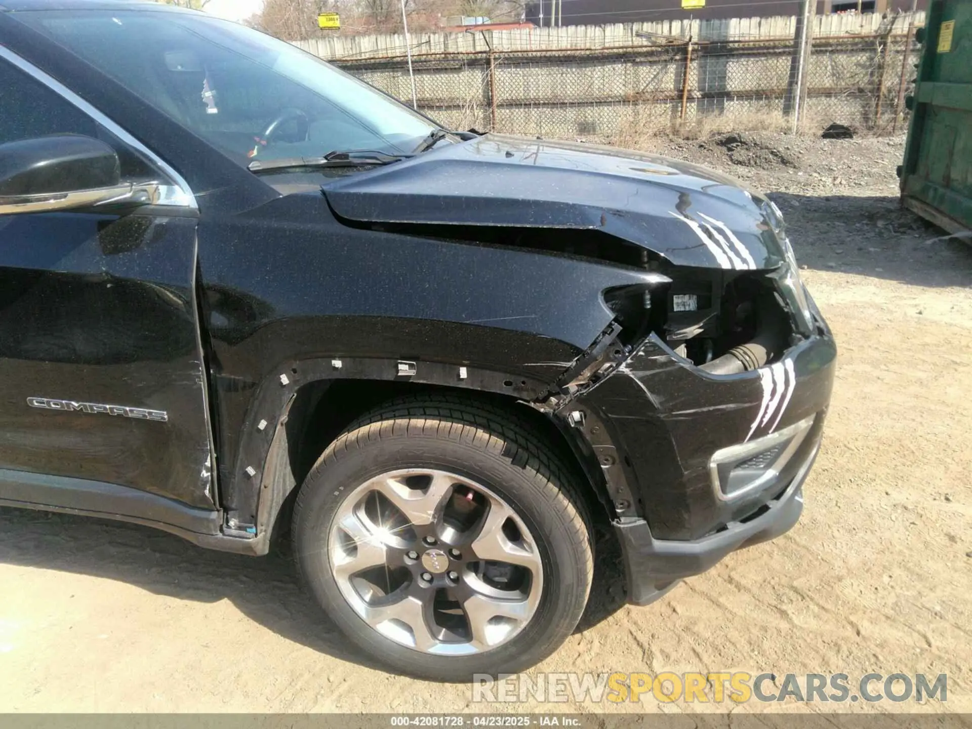 6 fotografías del automóvil dañado 3C4NJDCB4KT674567 JEEP COMPASS 2019