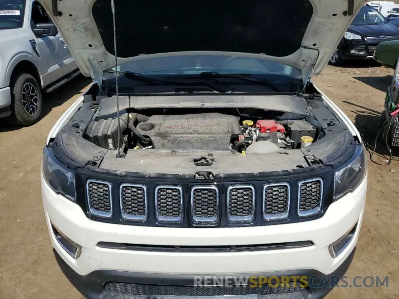 12 fotografías del automóvil dañado 3C4NJDCB4KT791758 JEEP COMPASS 2019